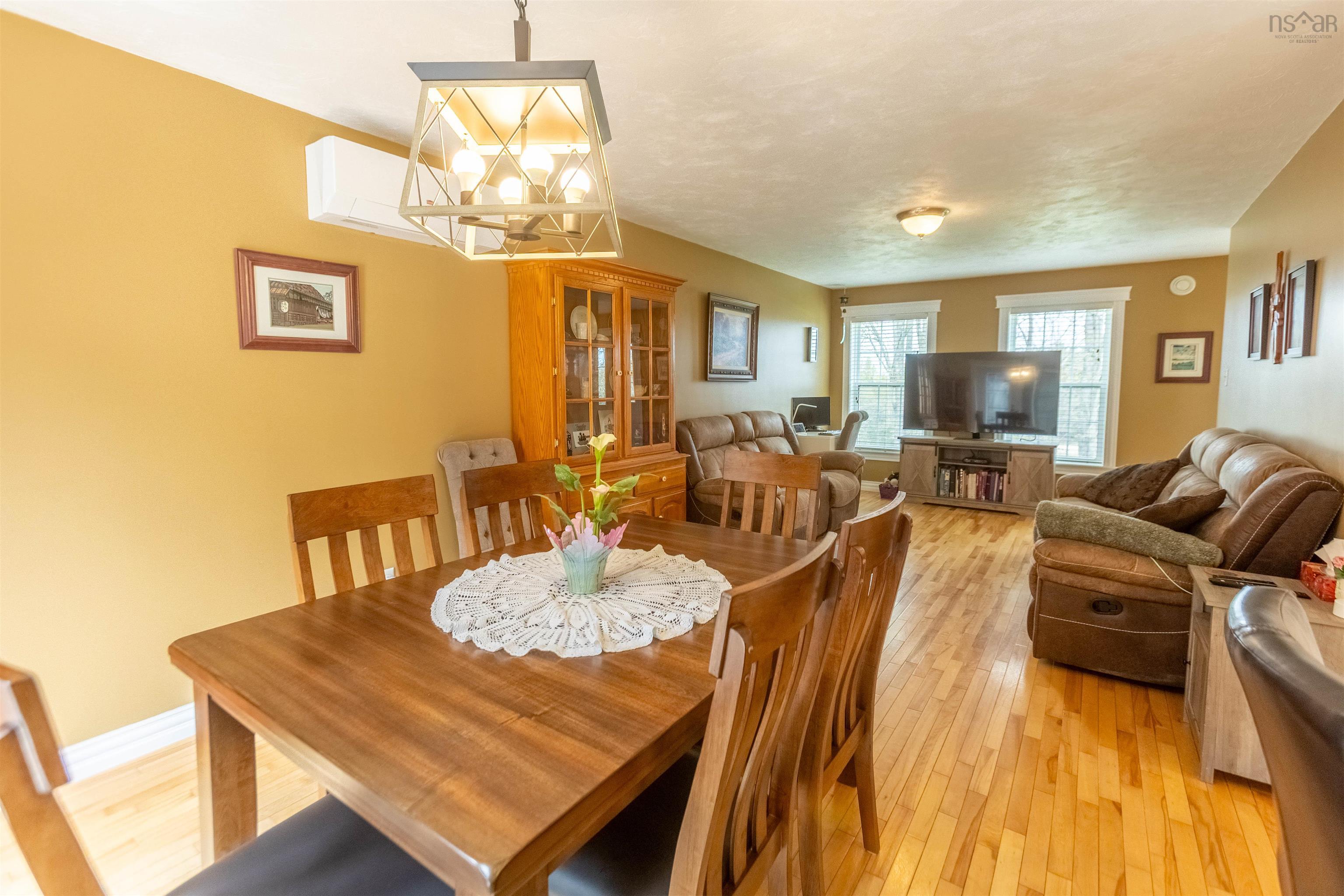 $539,000.00: 10 Carroll Crescent, Brookdale