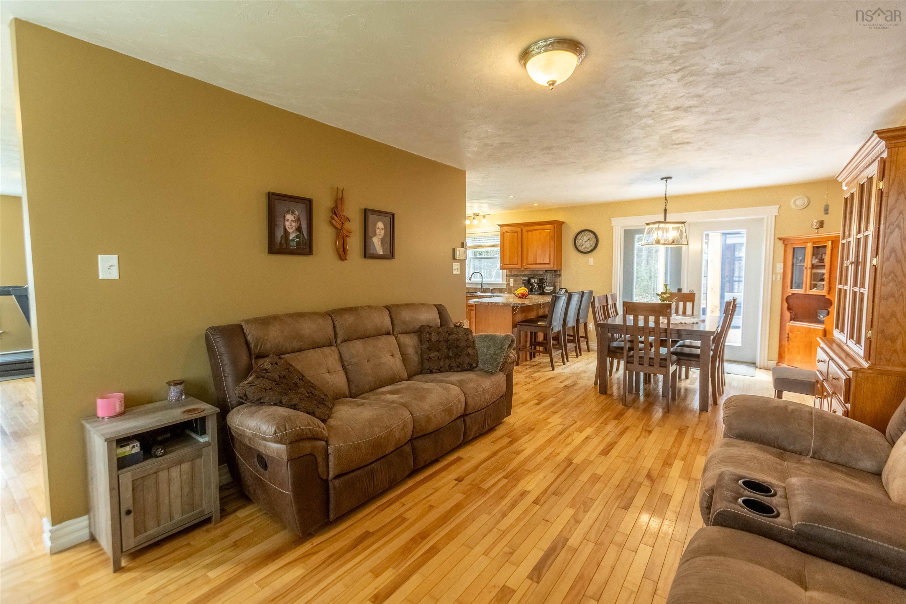 $539,000.00: 10 Carroll Crescent, Brookdale