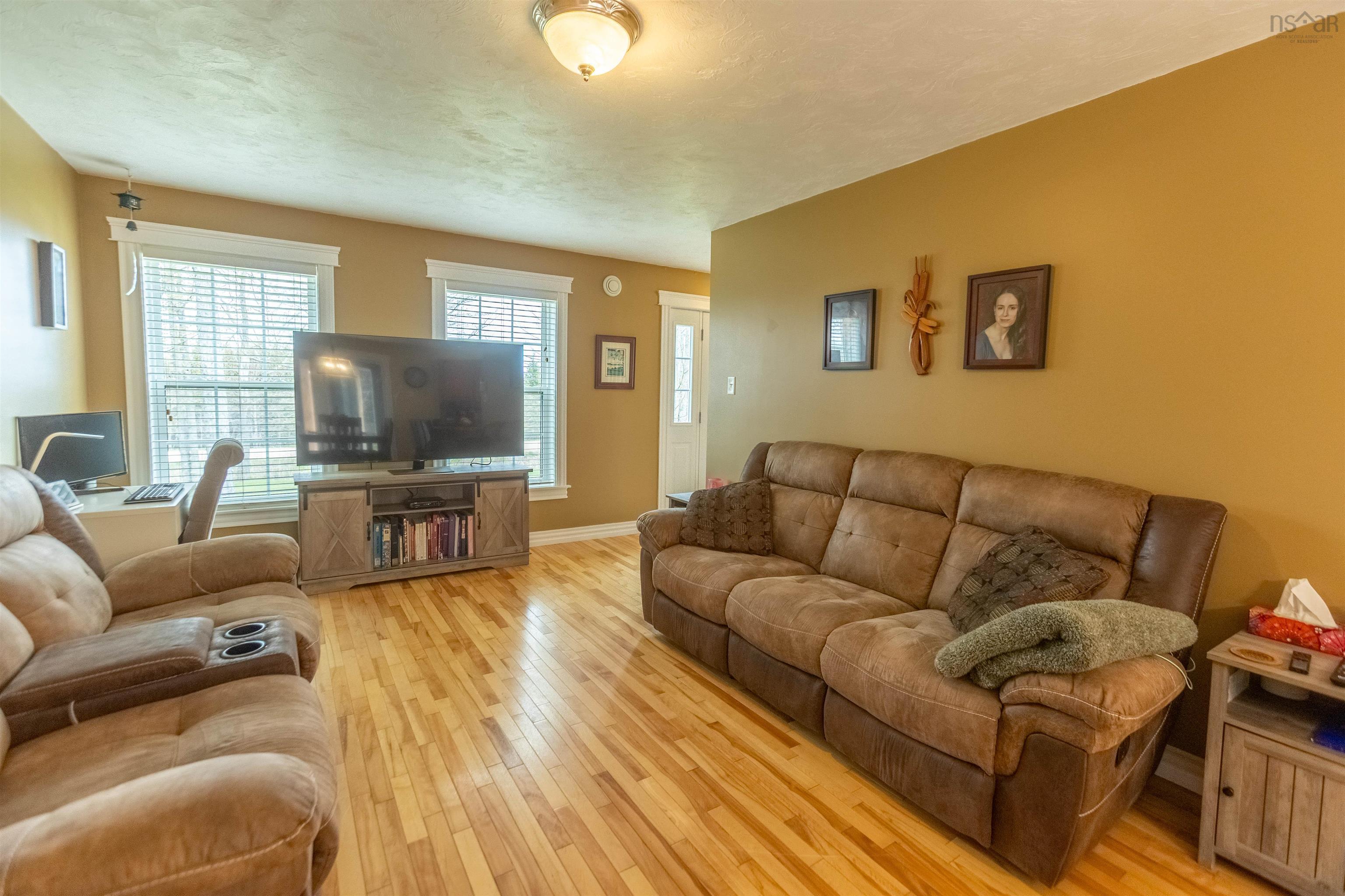 $539,000.00: 10 Carroll Crescent, Brookdale