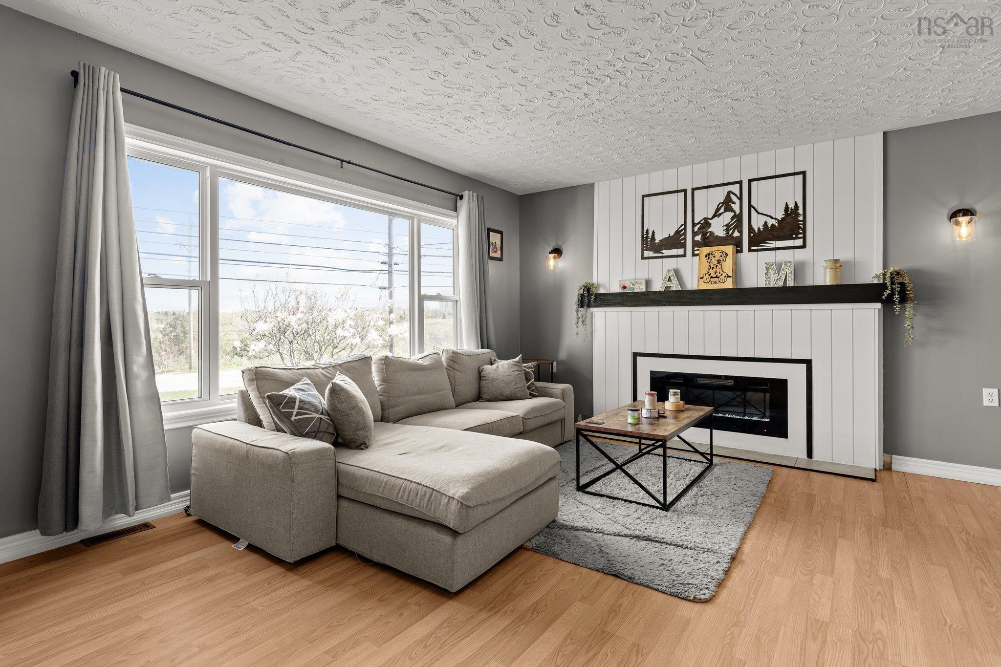 $489,000.00: 1700 King Street, Windsor