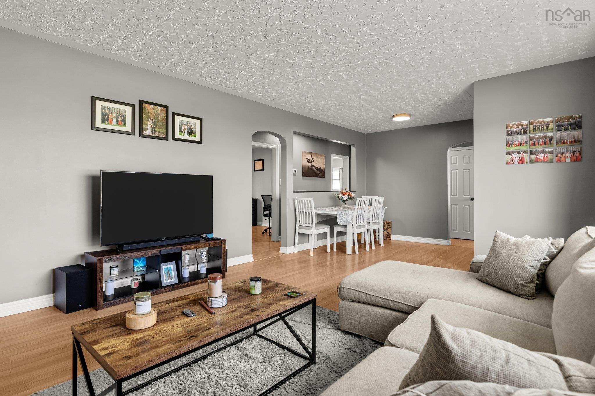$489,000.00: 1700 King Street, Windsor