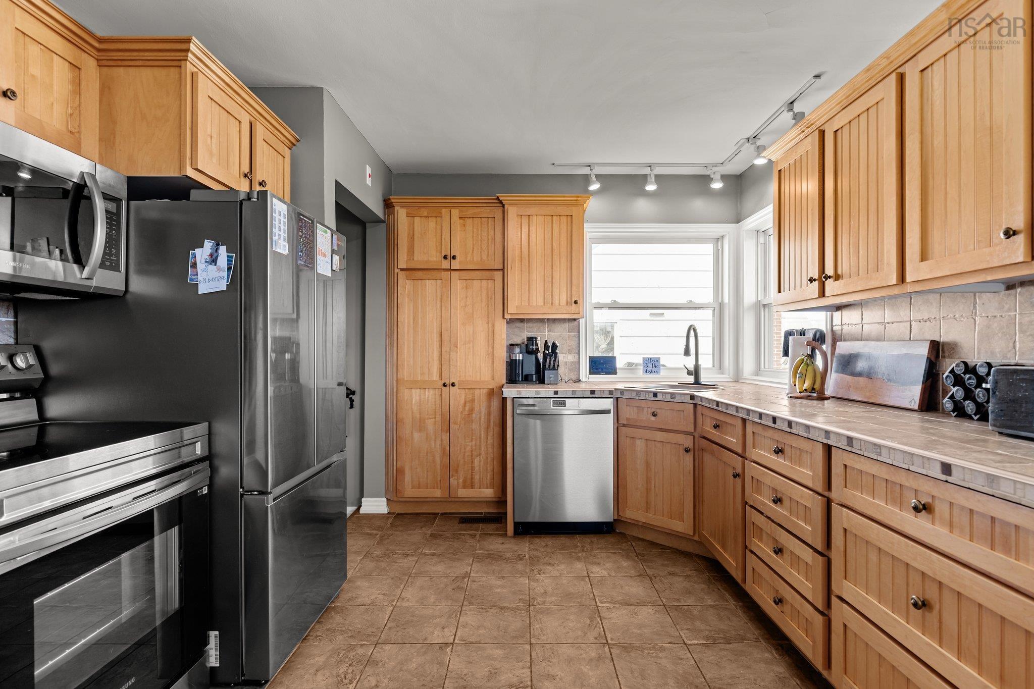 $489,000.00: 1700 King Street, Windsor