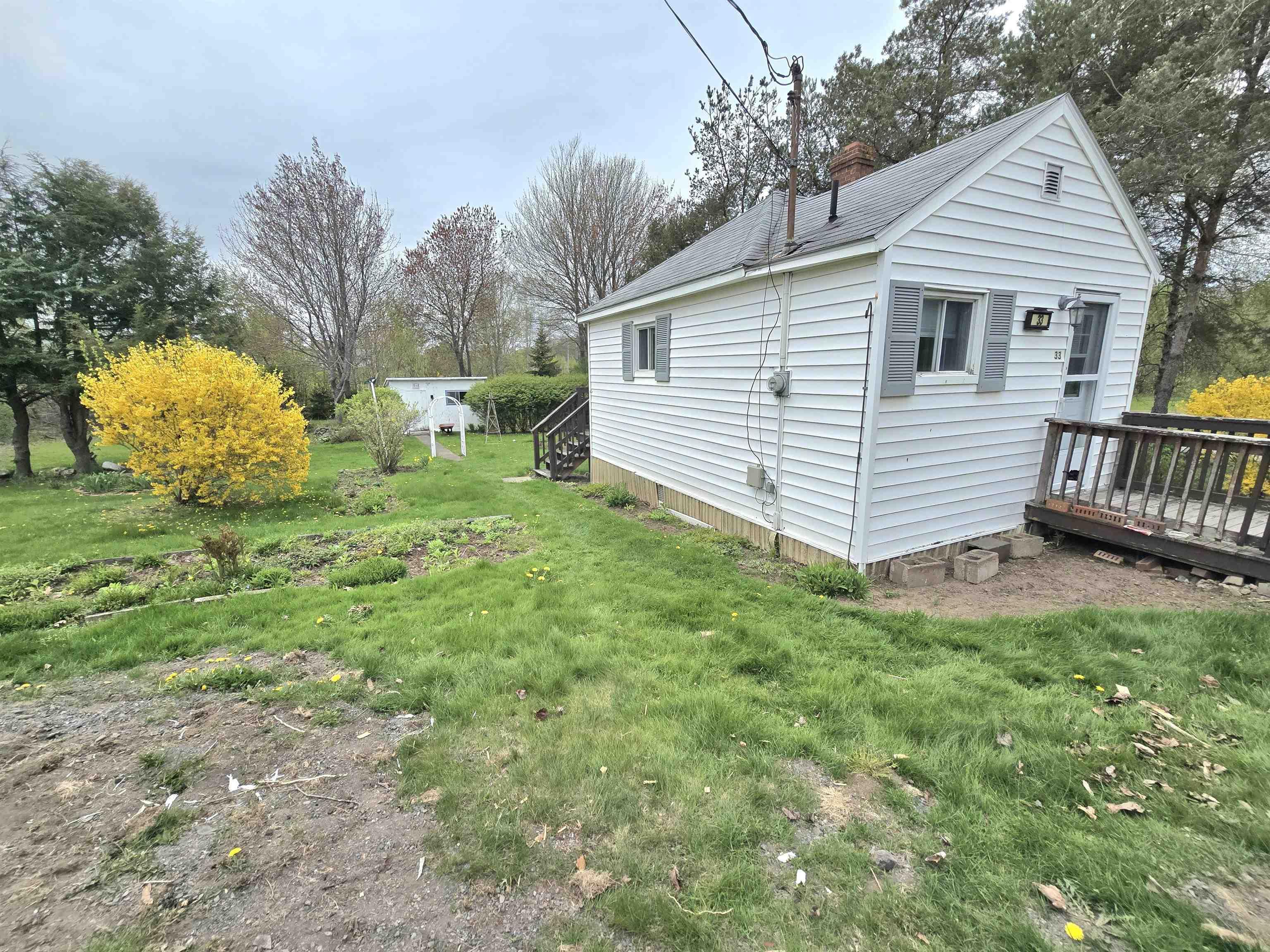 $110,000.00: 33 First St, Trenton