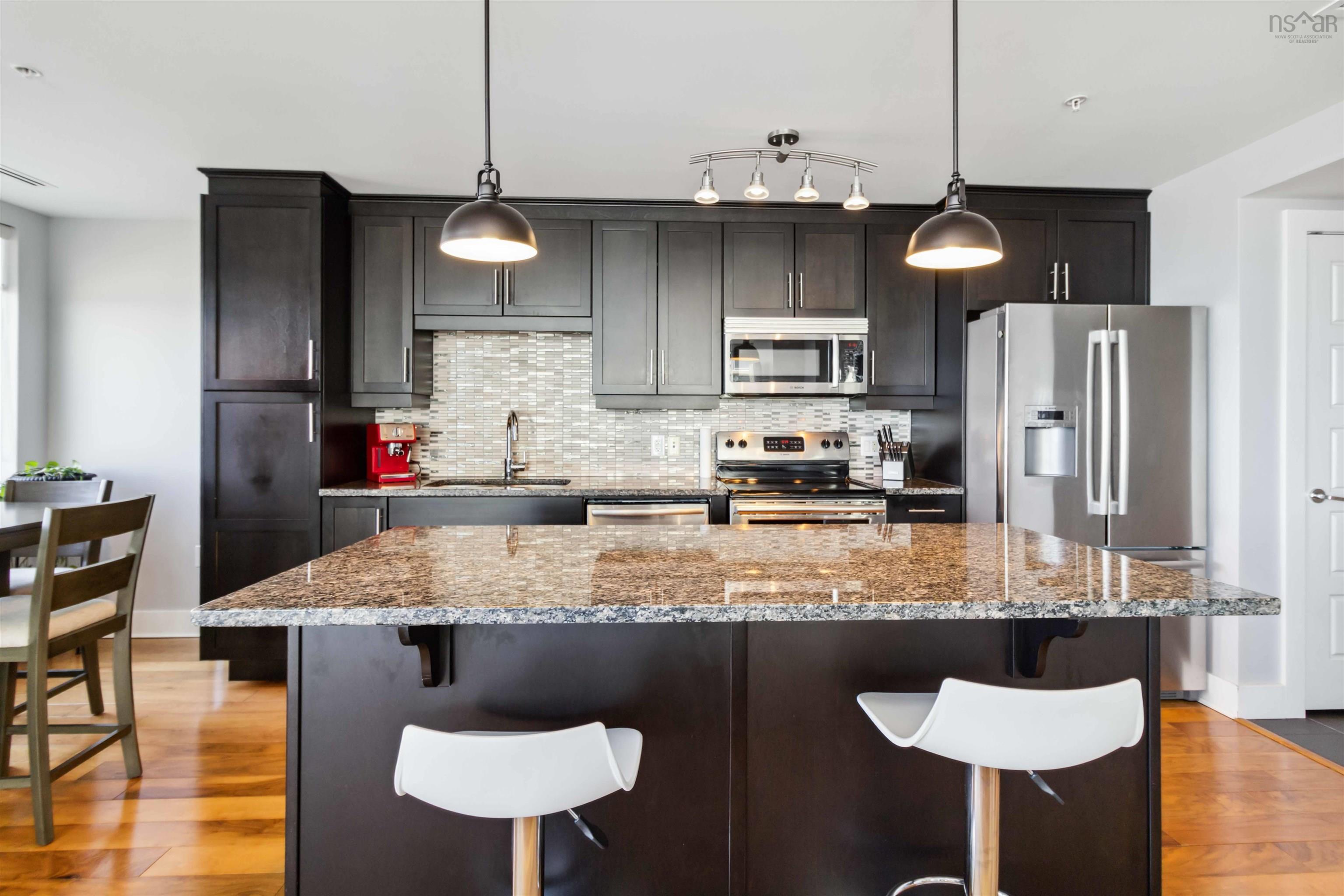 $595,000.00: 704 31 Kings Wharf Place, Dartmouth