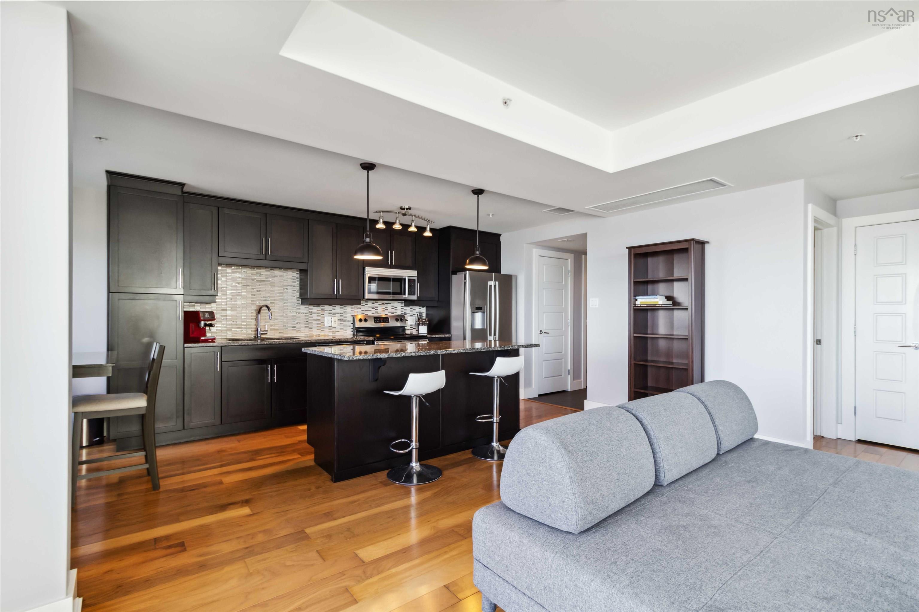 $595,000.00: 704 31 Kings Wharf Place, Dartmouth