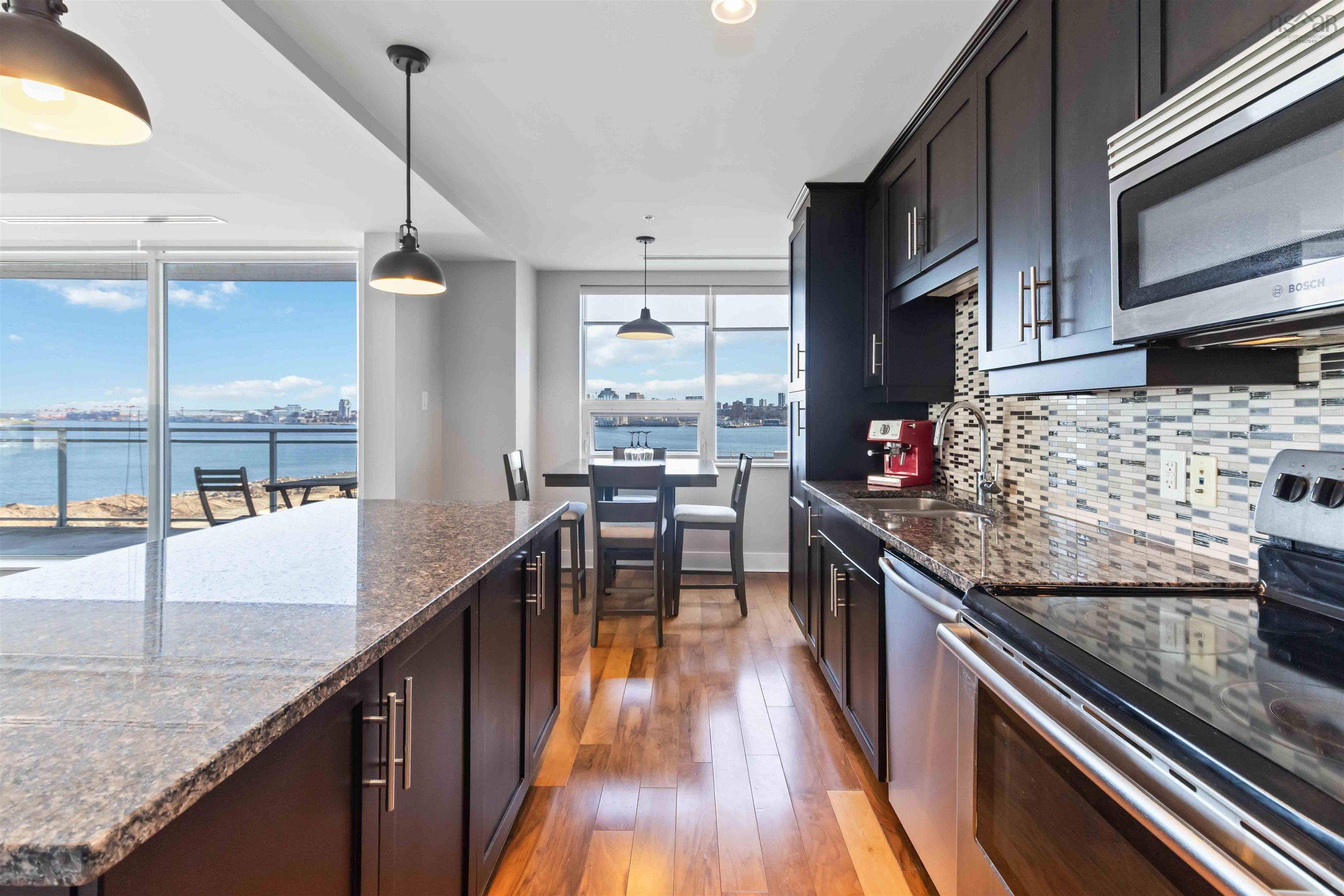 $595,000.00: 704 31 Kings Wharf Place, Dartmouth