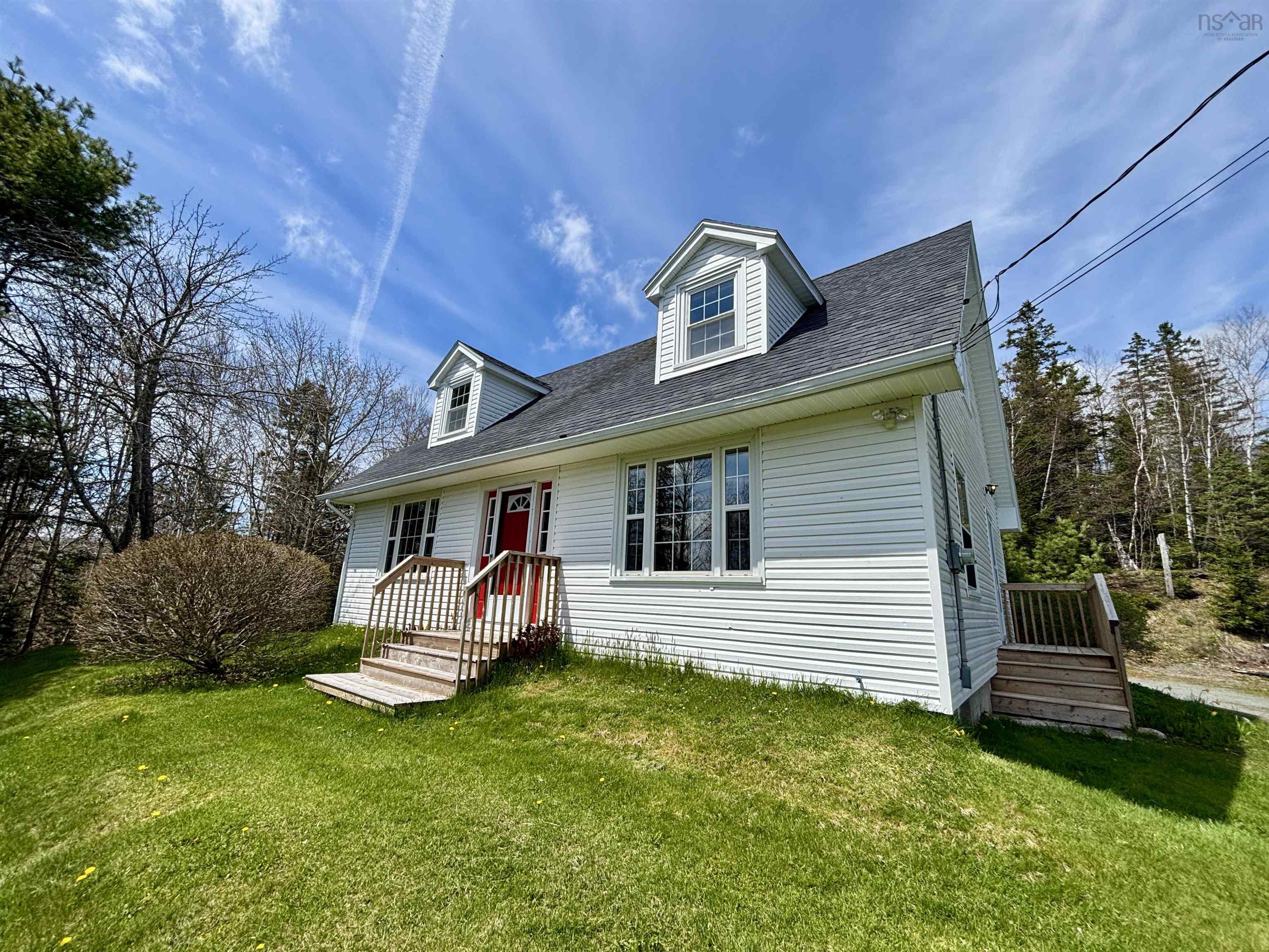 $384,900.00: 2785 Ohio East Road, St. Joseph