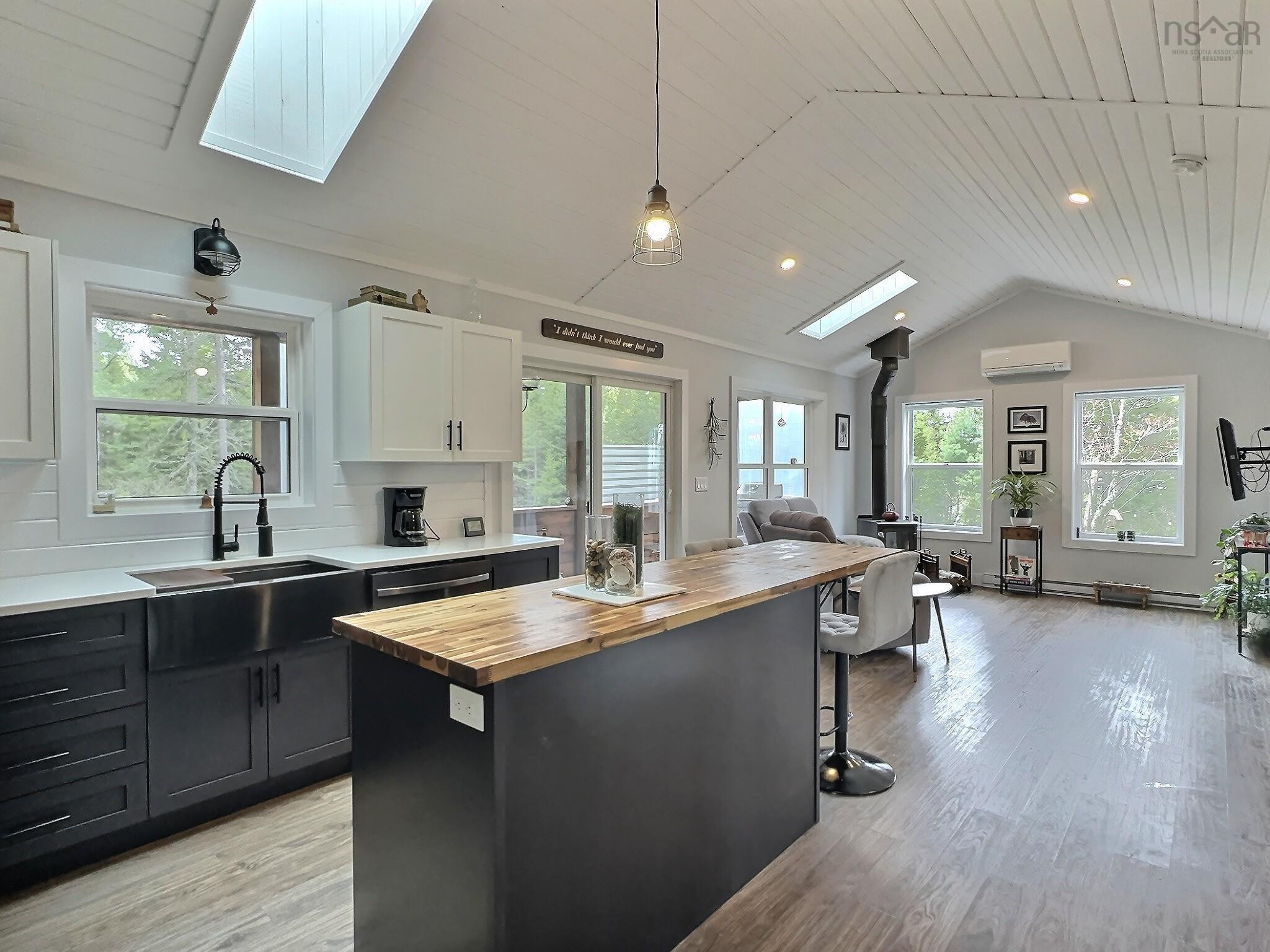 $449,000.00: 276 Meek Arm Trail, Mount Uniacke