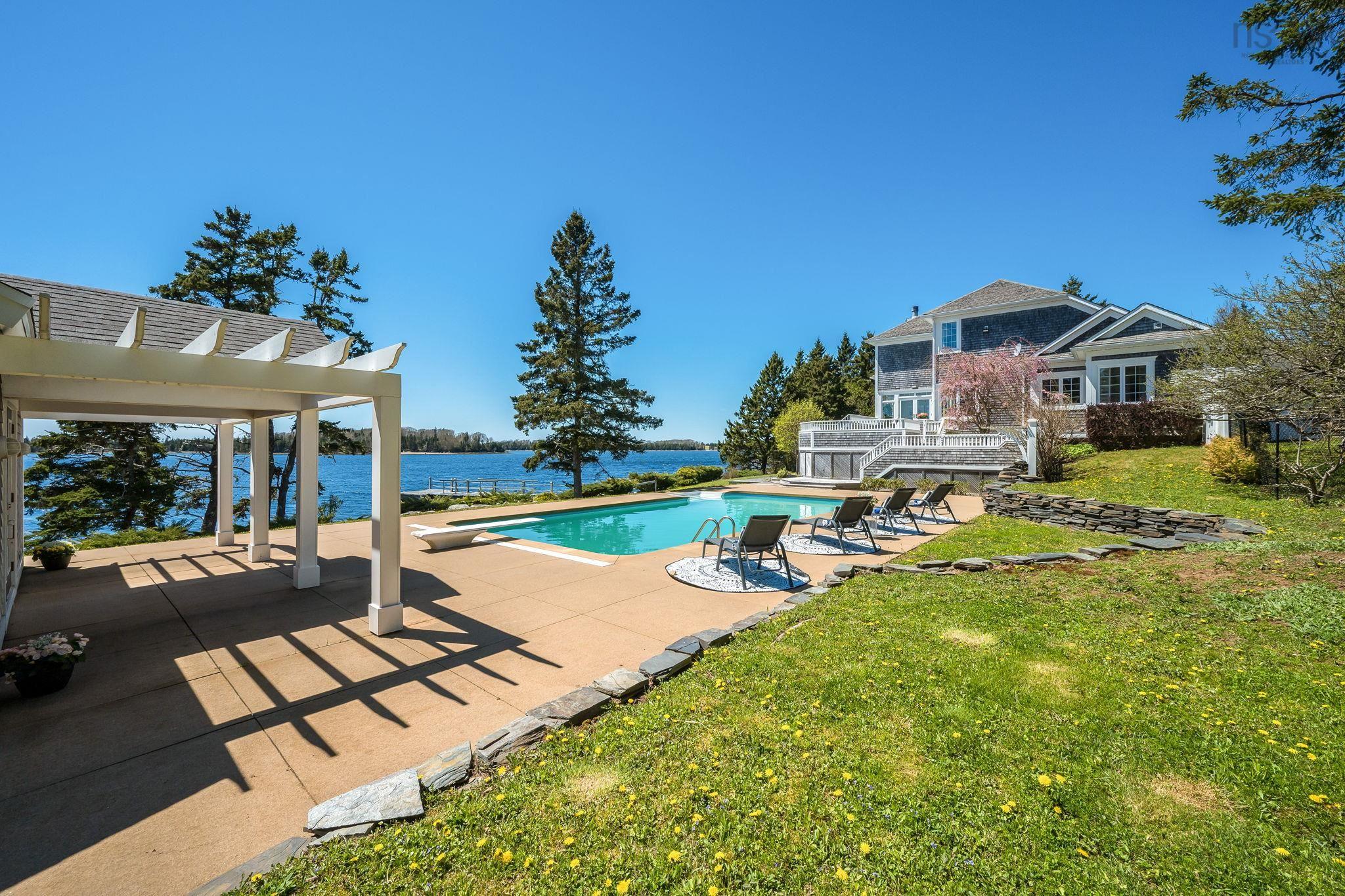 $2,795,000.00: 56 Oceansea Drive, Glen Margaret