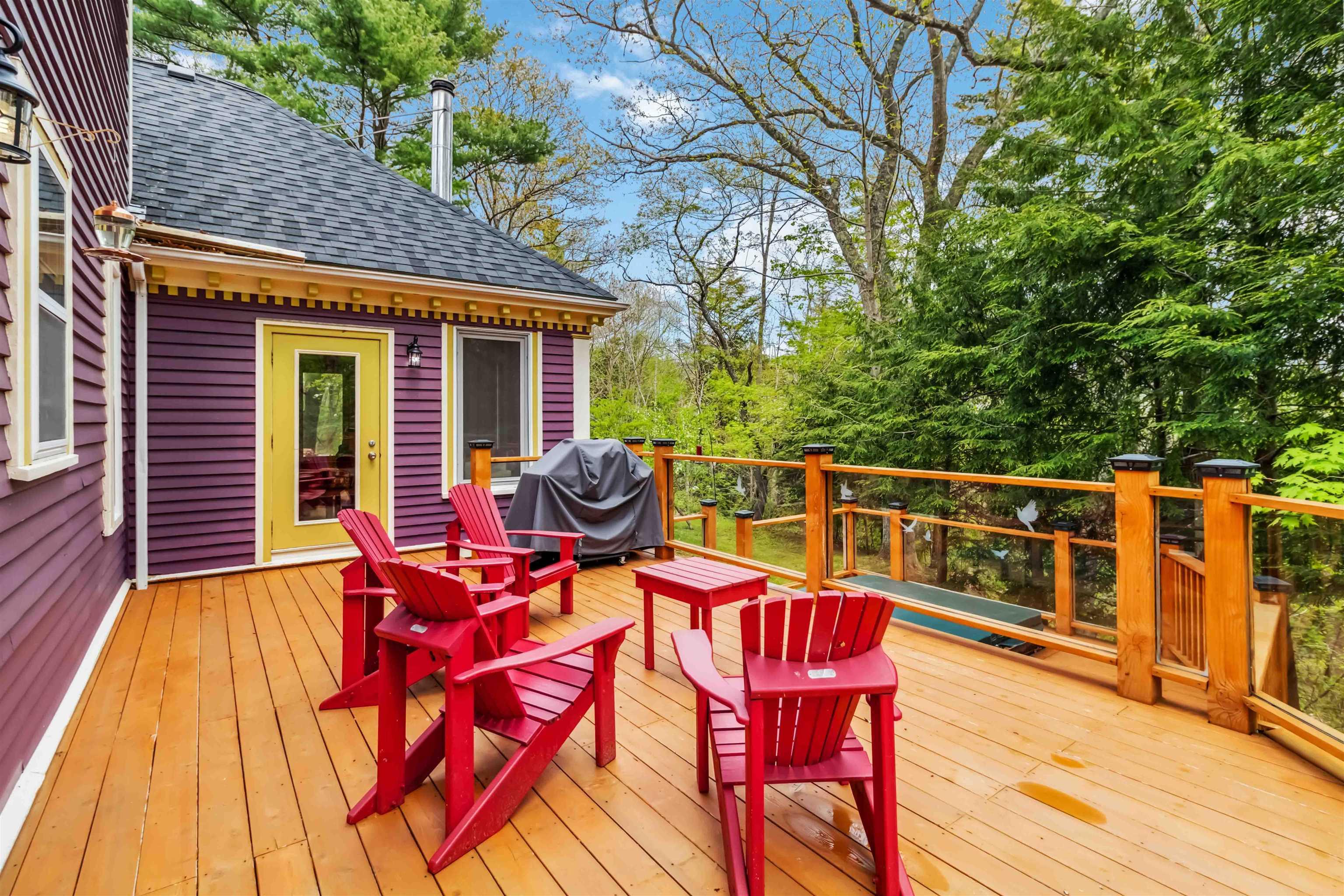 $564,900.00: 836 LAHAVE Street, Bridgewater