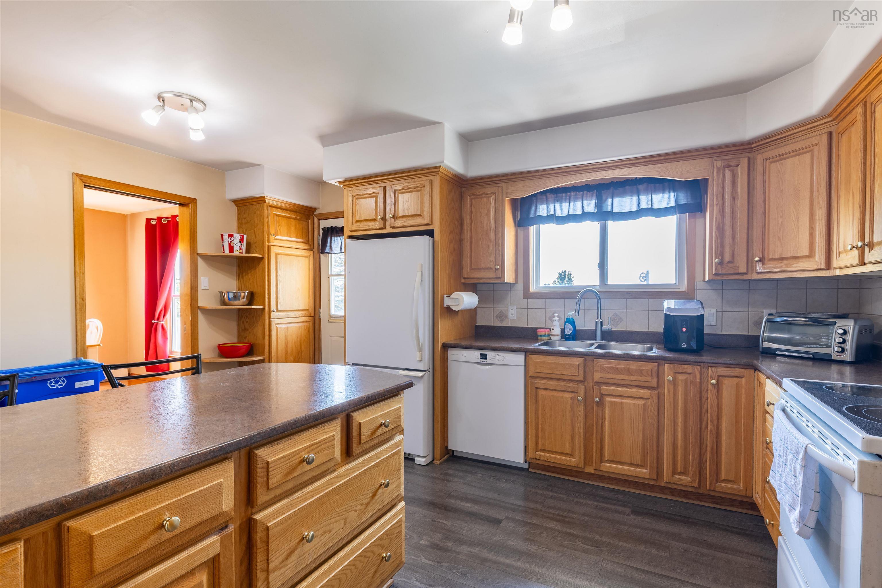 $405,000.00: 16 Goodwin Drive, Dayton