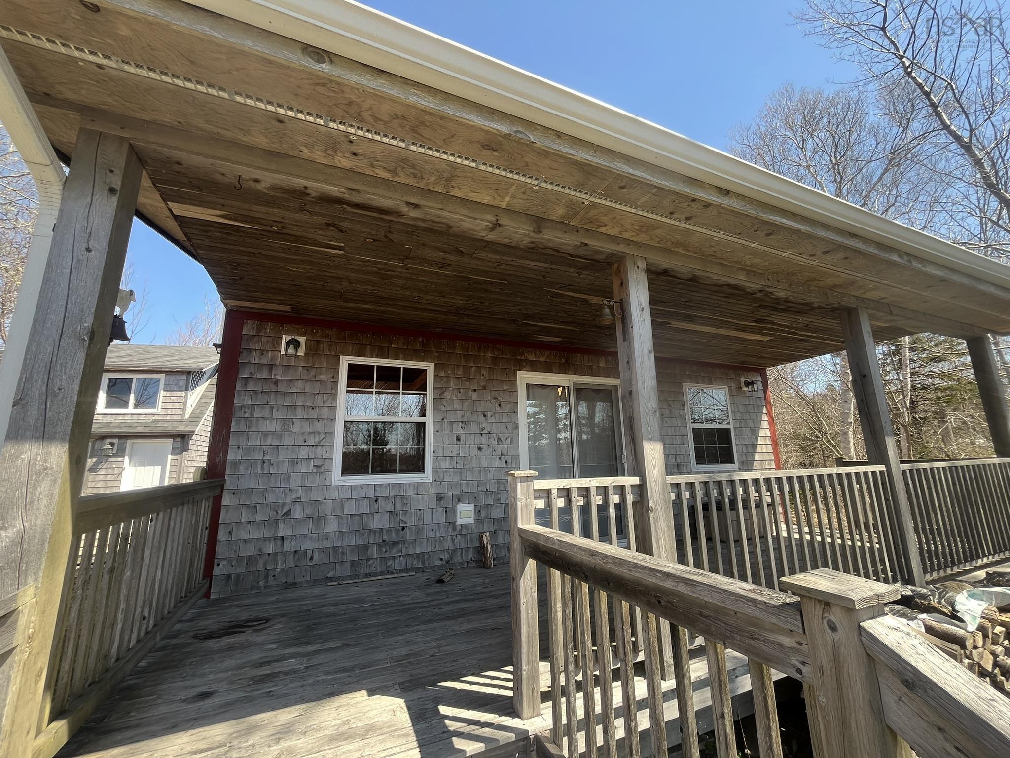 $199,000.00: 2376 West Bay Road, Dundee