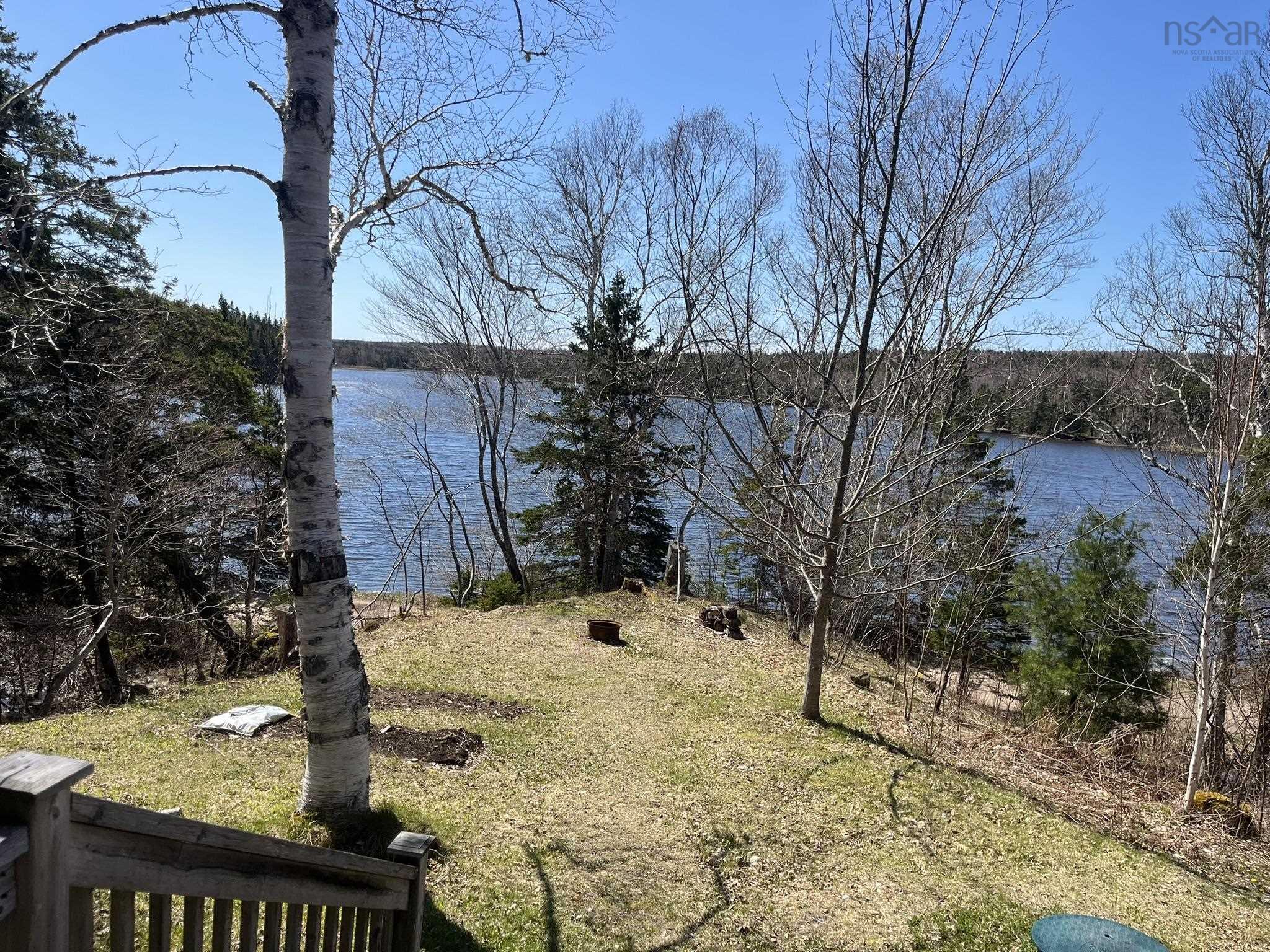 $199,000.00: 2376 West Bay Road, Dundee