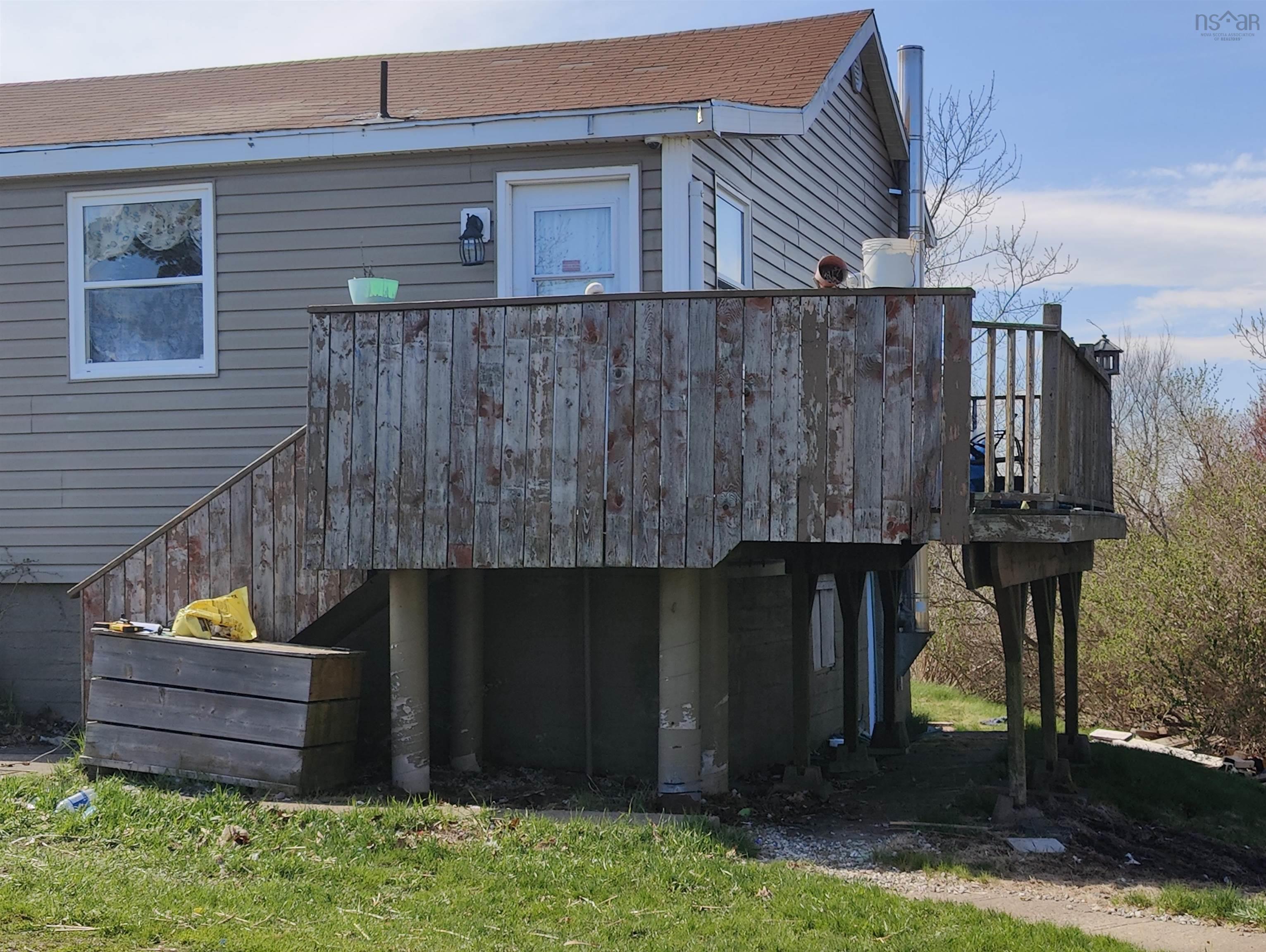 $152,000.00: 131 Maple Avenue, Glace Bay