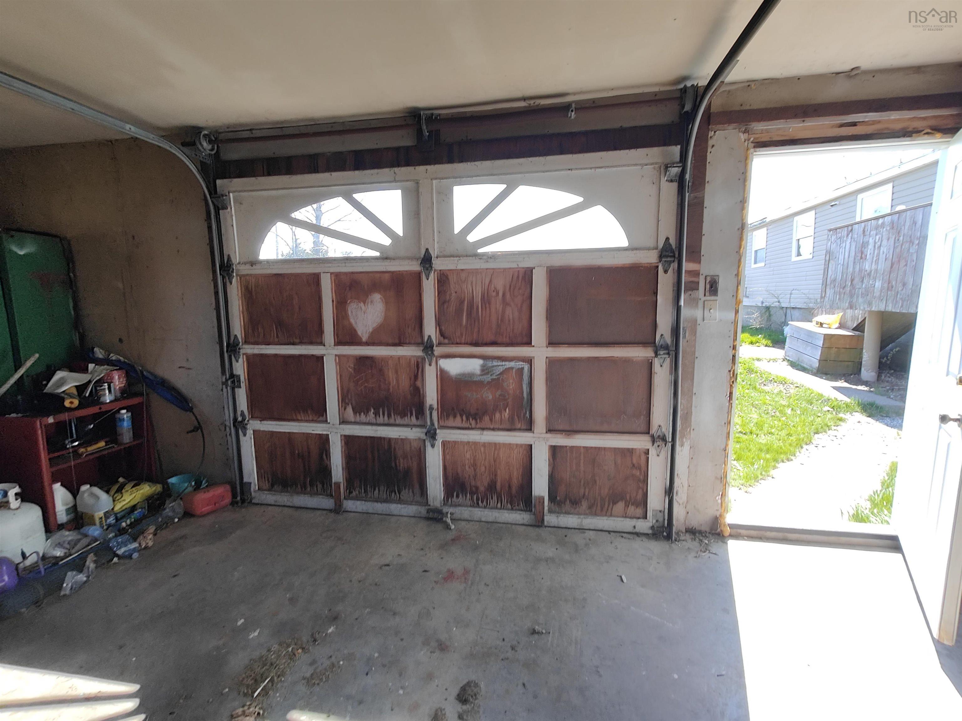 $152,000.00: 131 Maple Avenue, Glace Bay