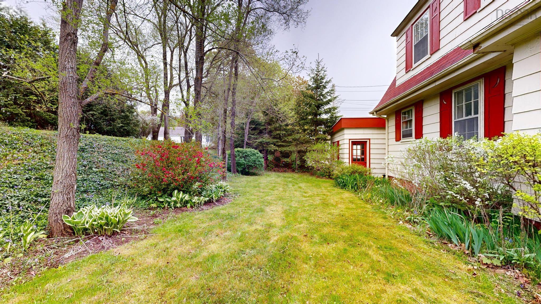 $375,000.00: 40 Park Street, Kentville