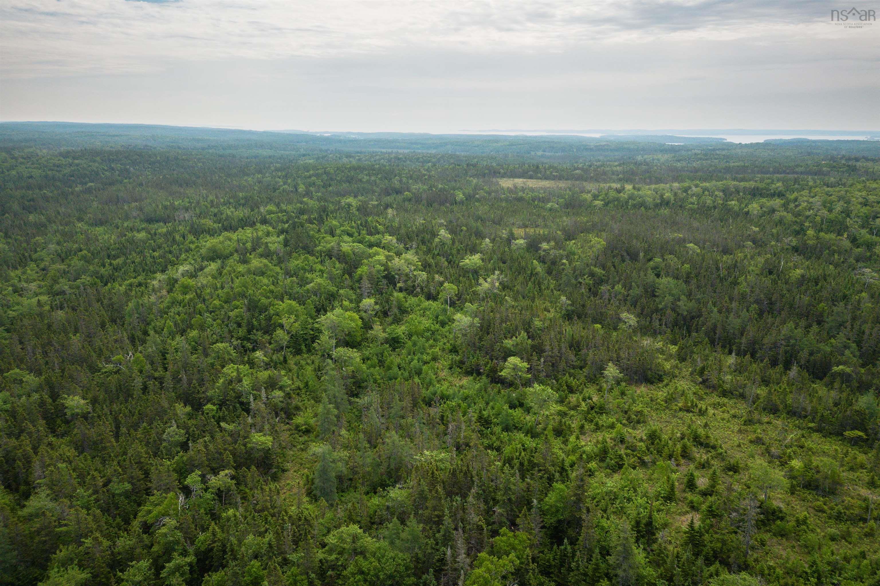 $89,000.00: 197 + / - Back Road, Thibeauville