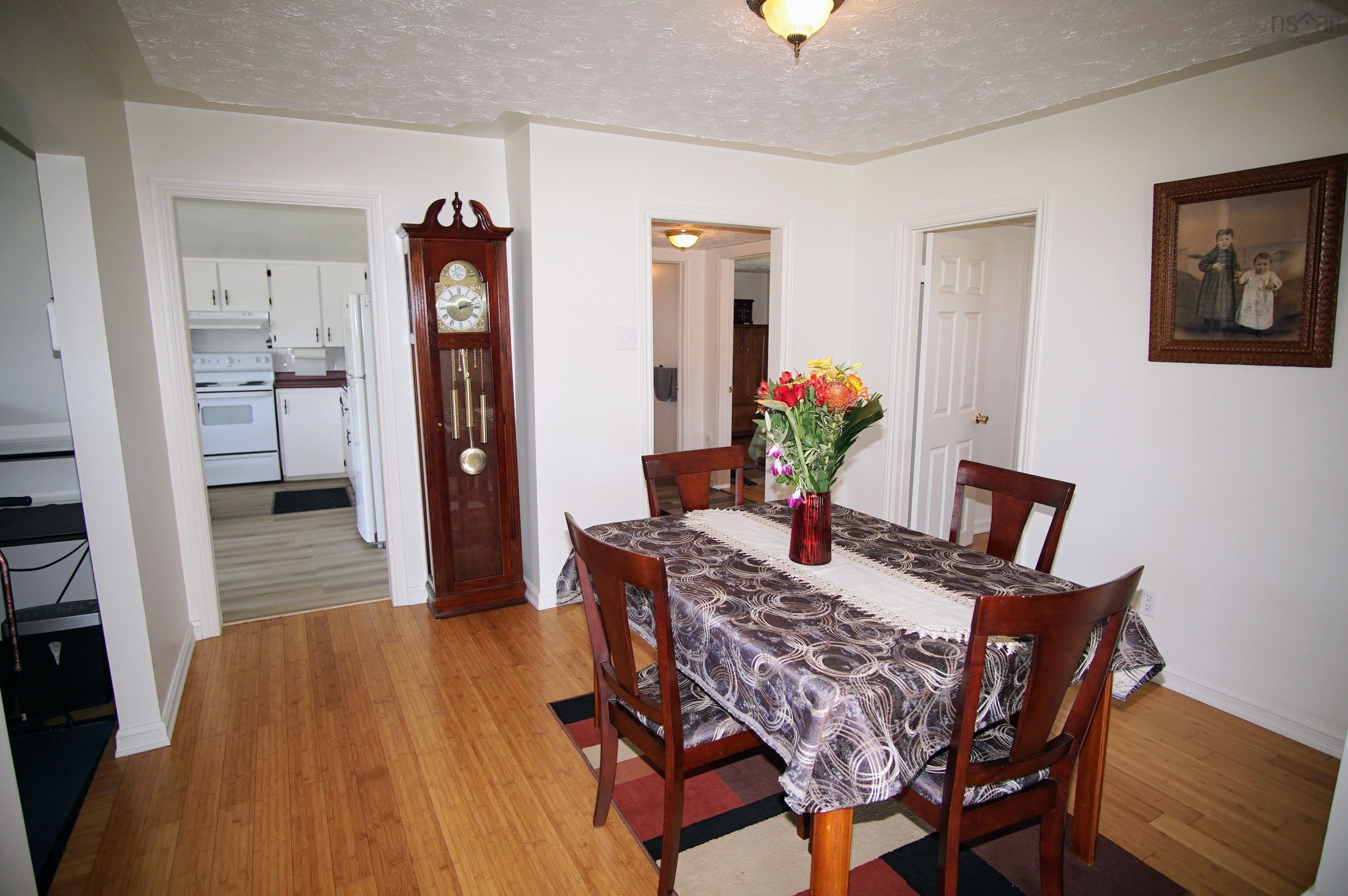 $309,000.00: 84 George Street, Shelburne