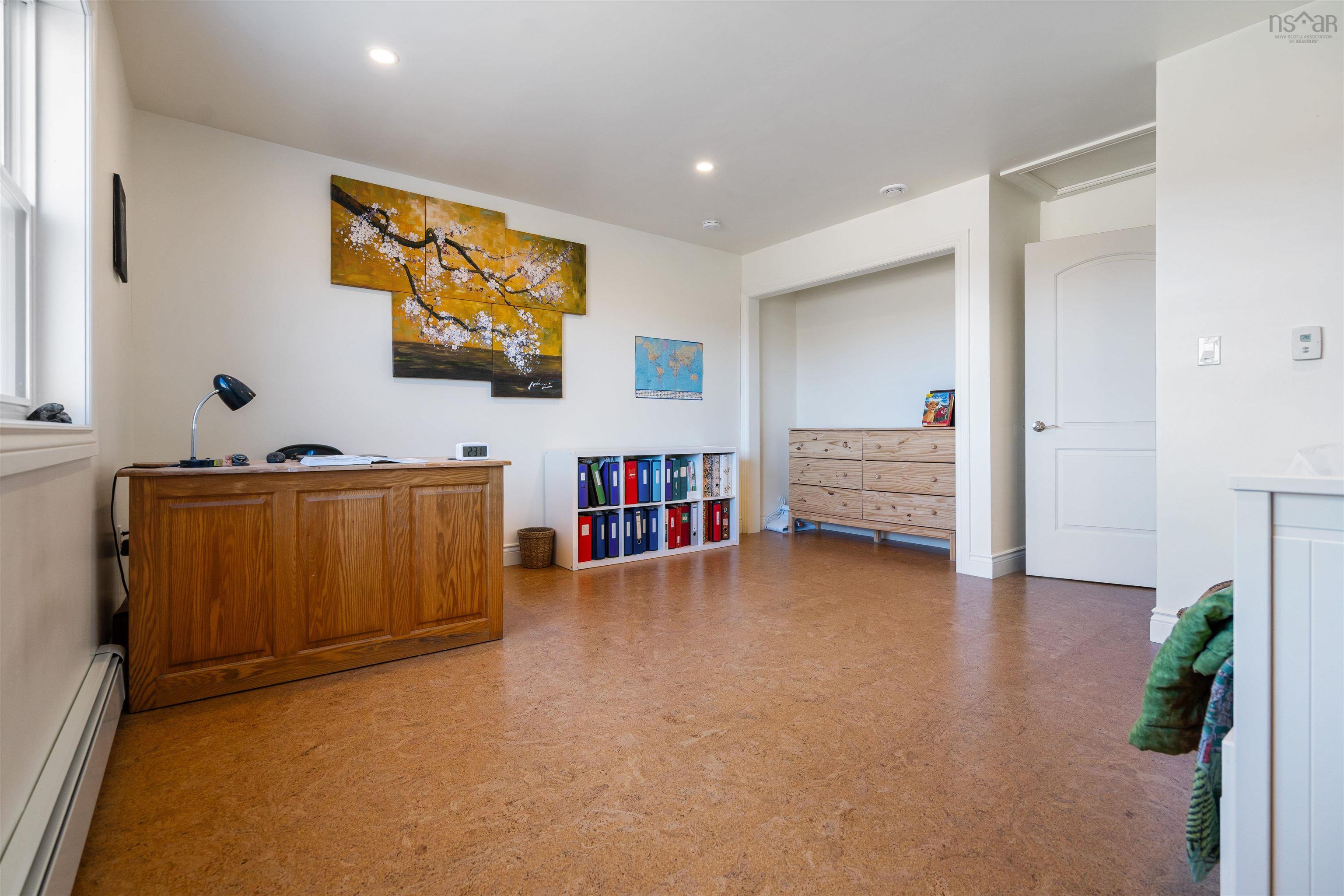 $950,000.00: 549 Farm Road, Heatherton
