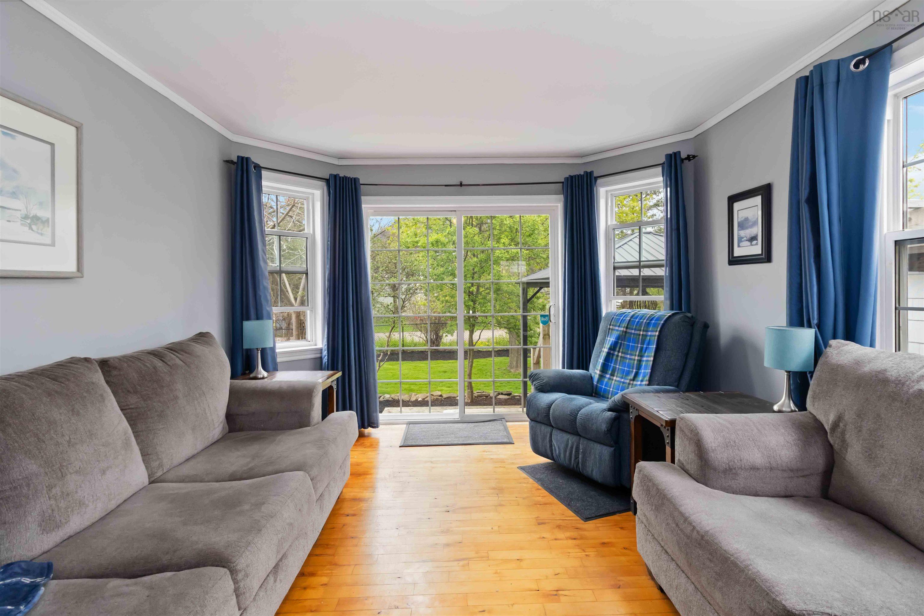 $575,000.00: 401 Robie Street, Truro