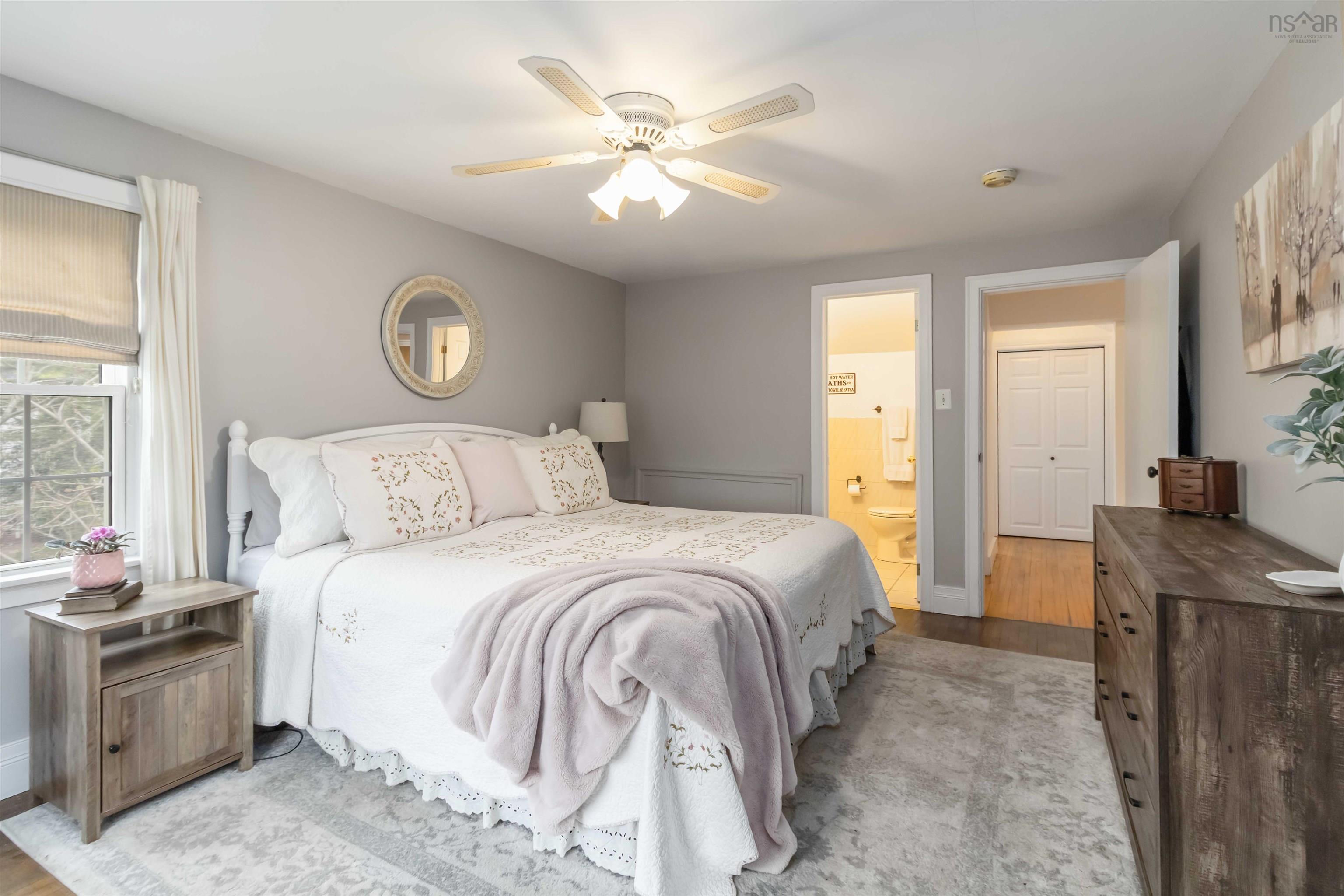 $575,000.00: 401 Robie Street, Truro