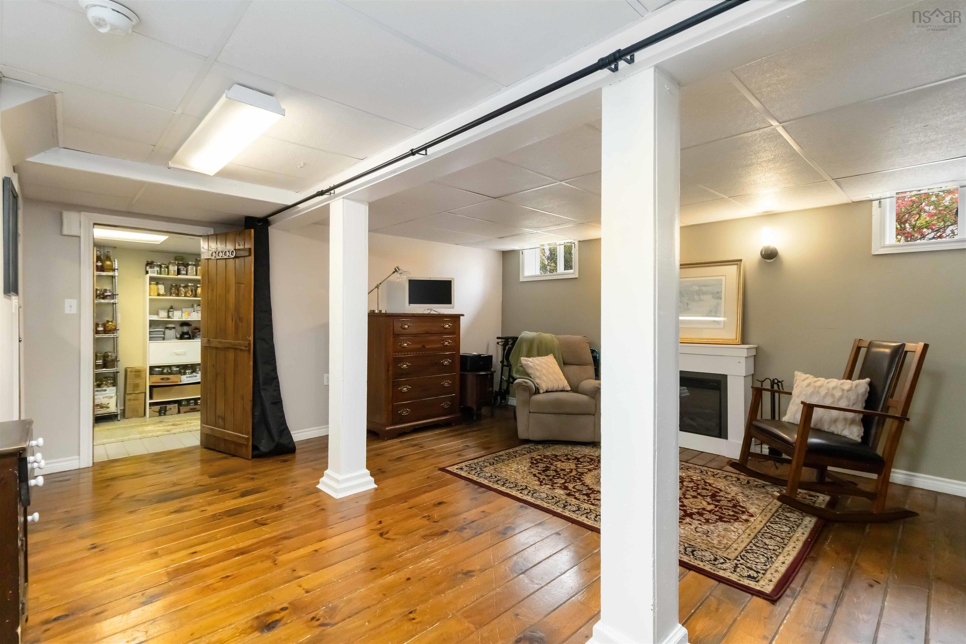 $575,000.00: 401 Robie Street, Truro