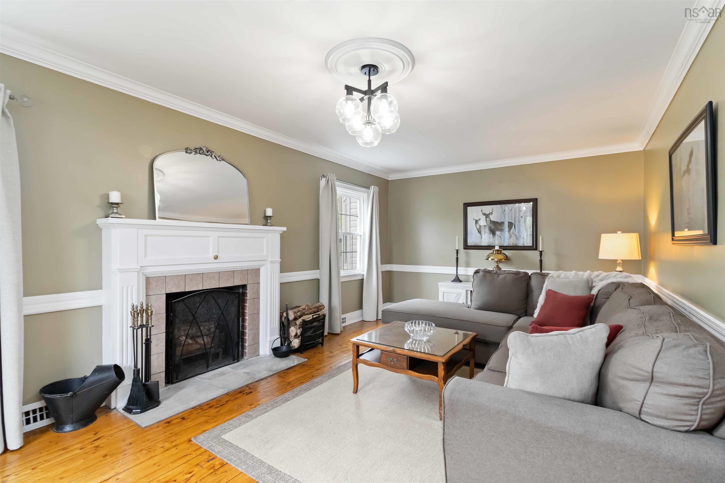$575,000.00: 401 Robie Street, Truro