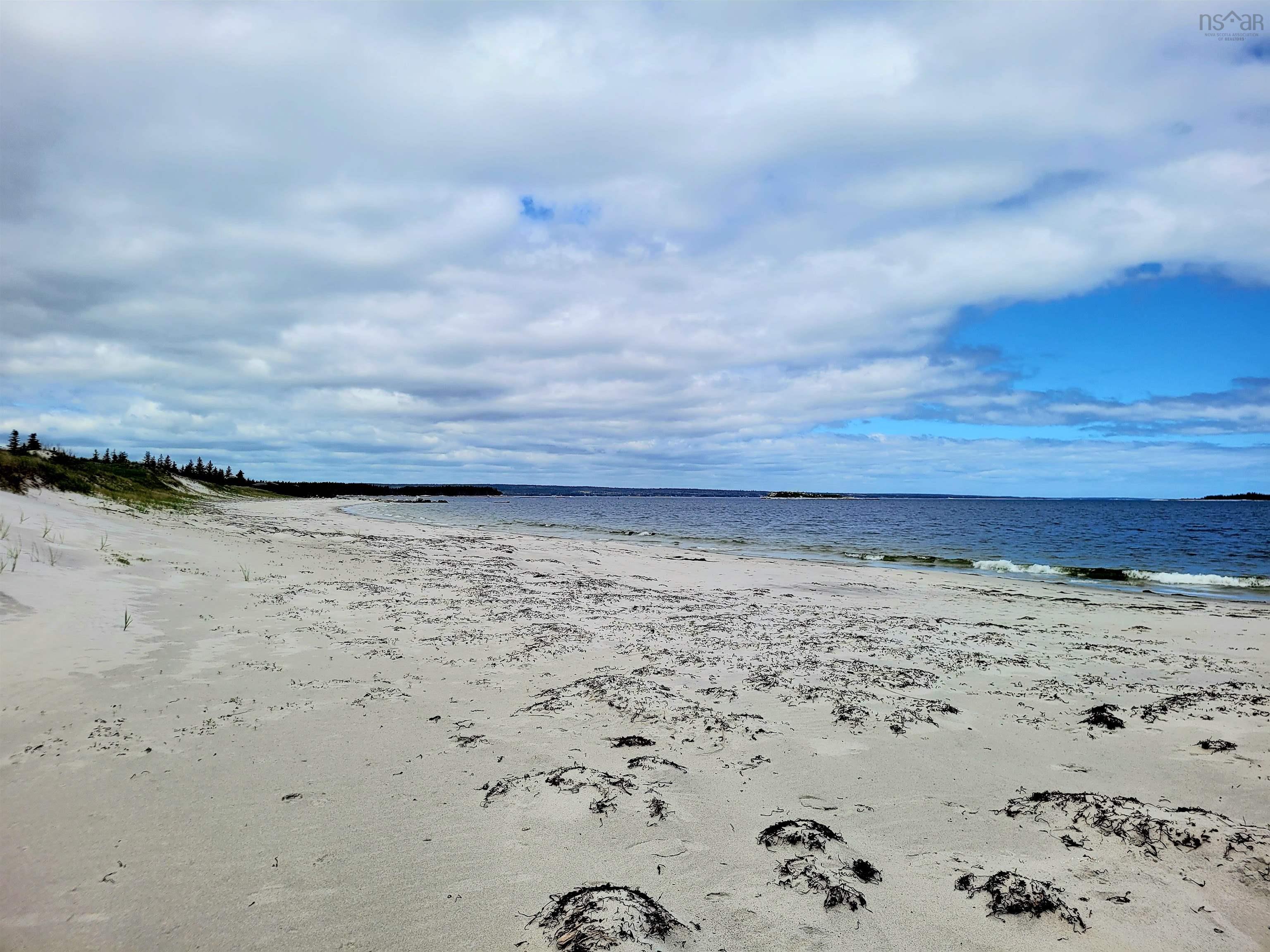 $359,000.00: 83 Golden Horizon Drive, South West Port Mouton