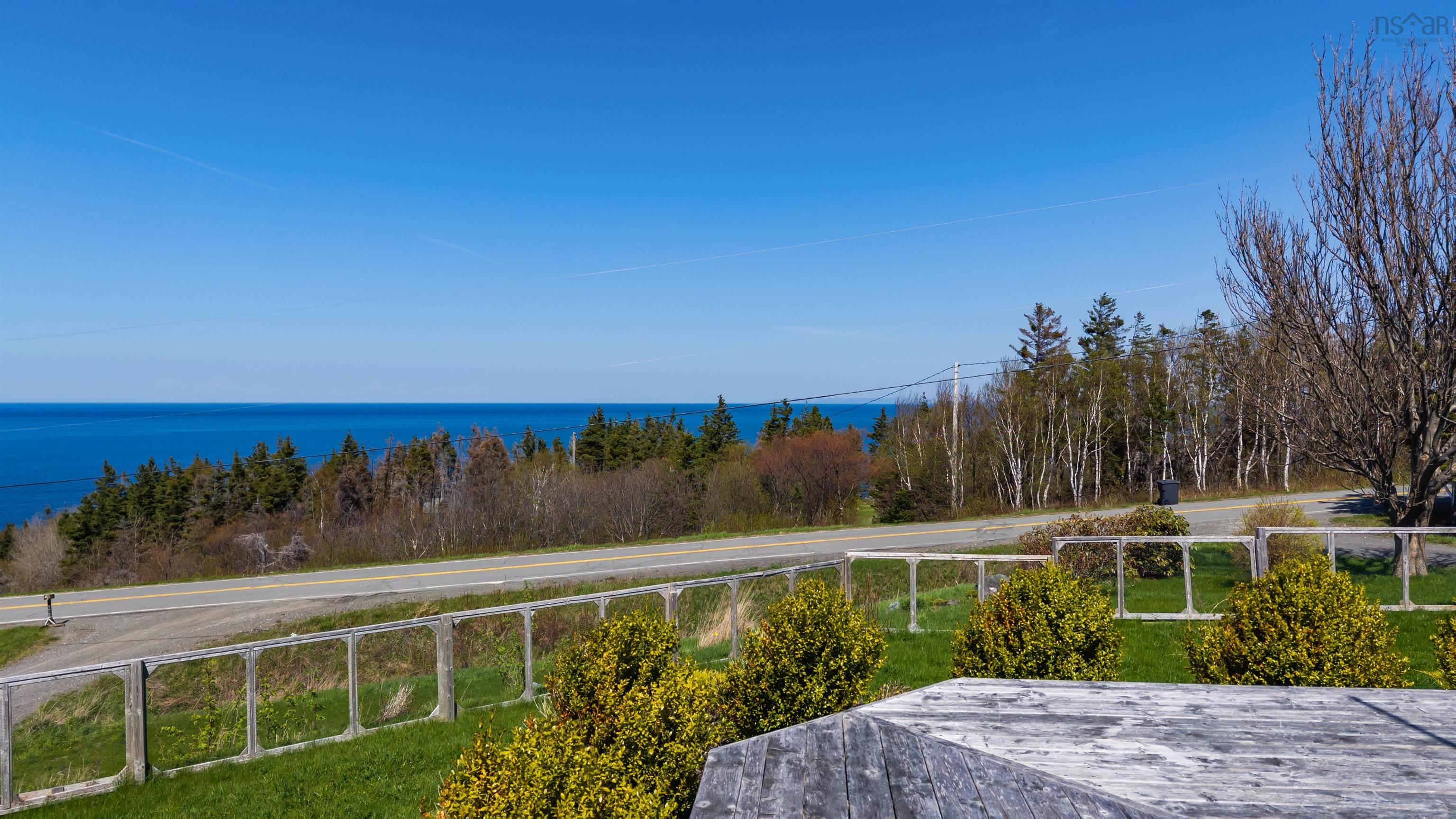 $459,000.00: 7067 Highway 337, Cape George