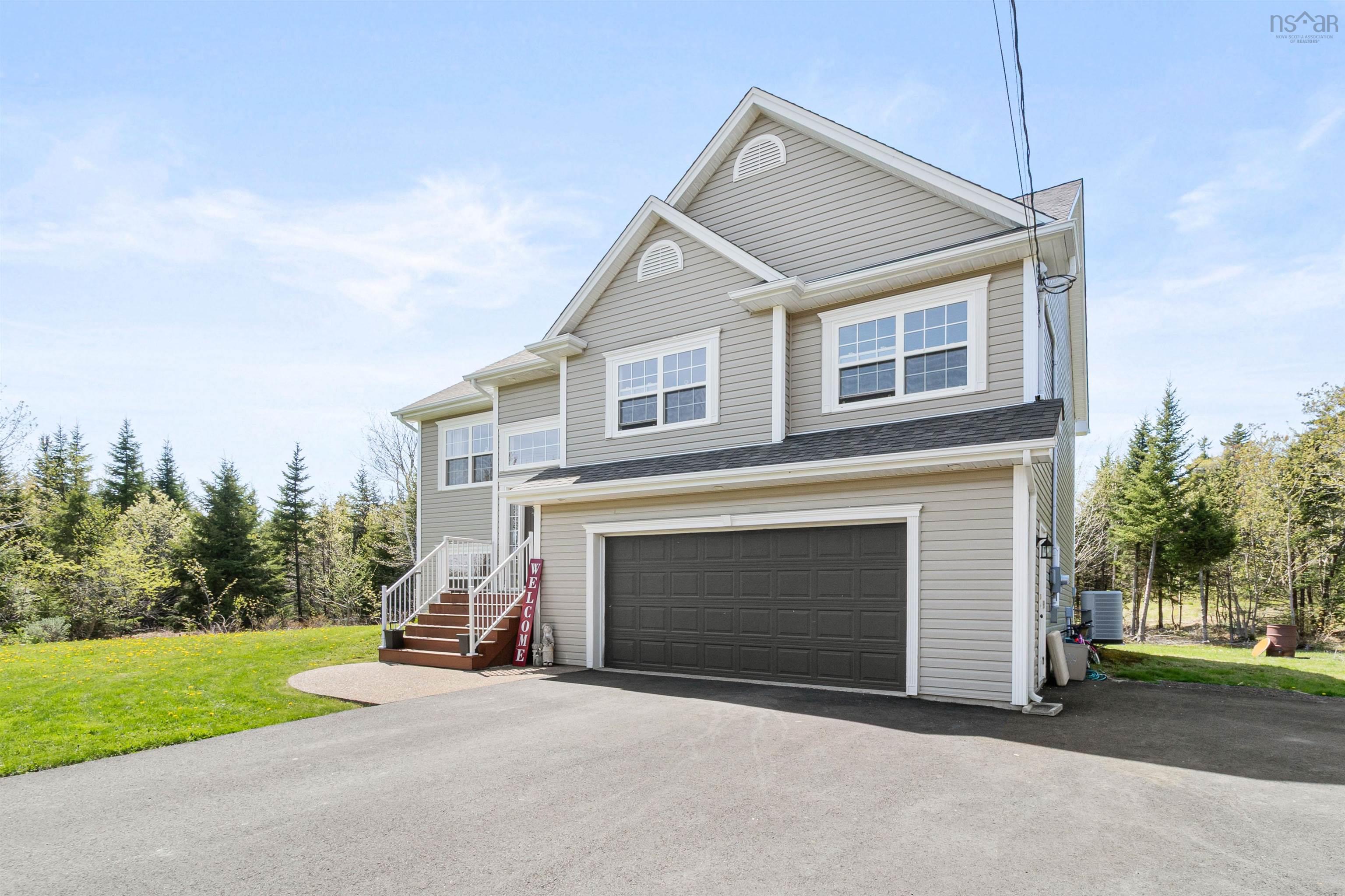 $645,000.00: 331 Newbury Road, Lucasville
