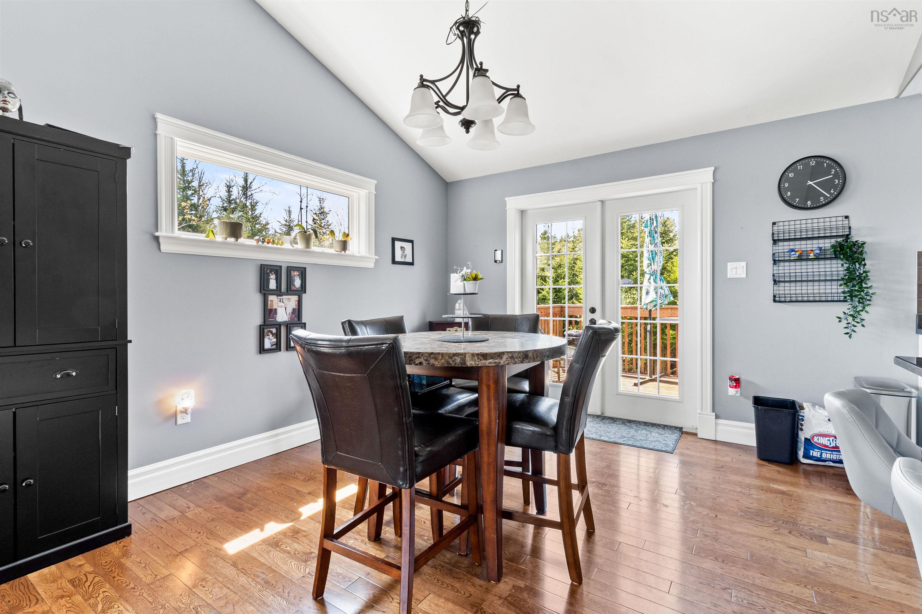 $645,000.00: 331 Newbury Road, Lucasville