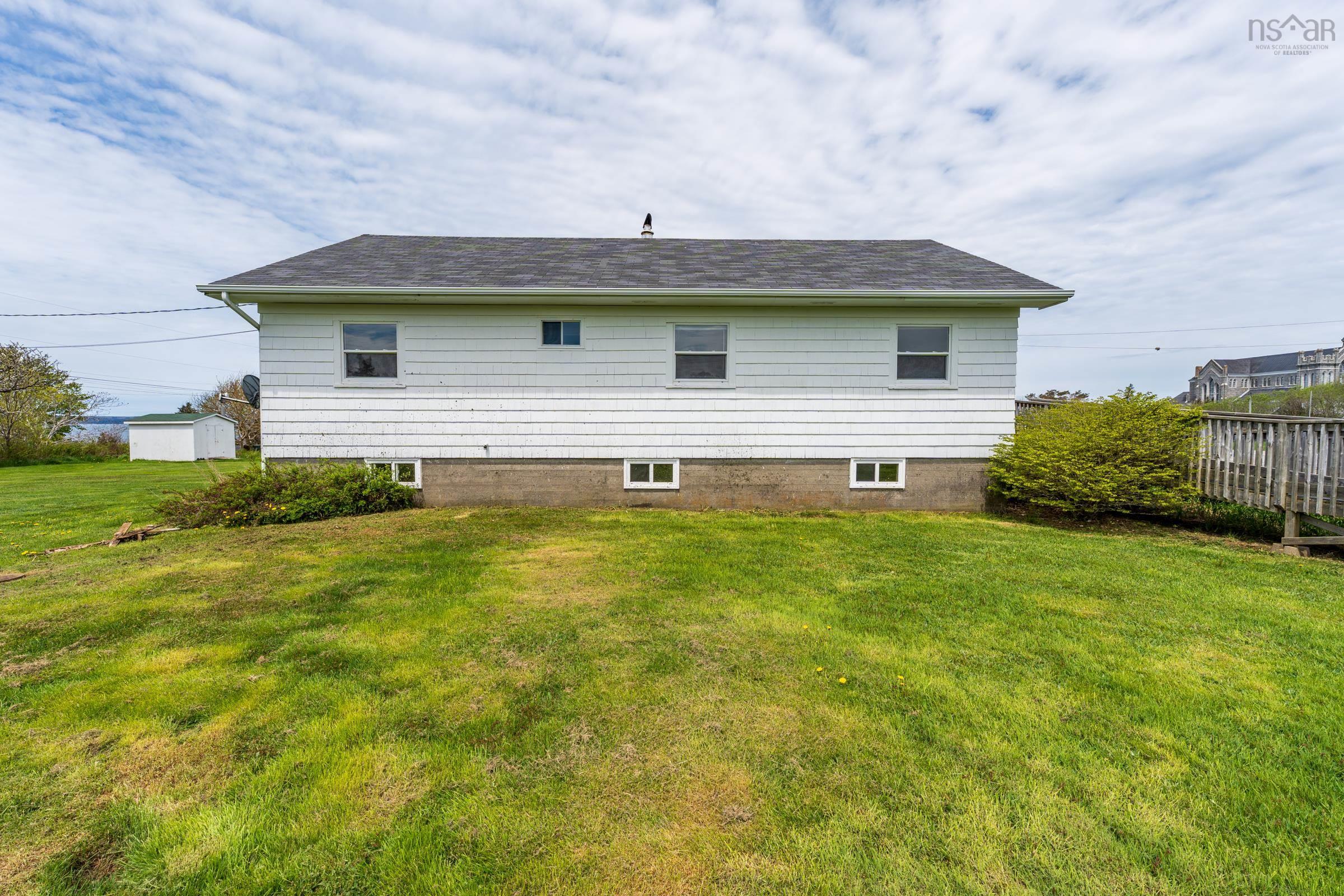 $219,000.00: 3574 Highway 1, St. Bernard
