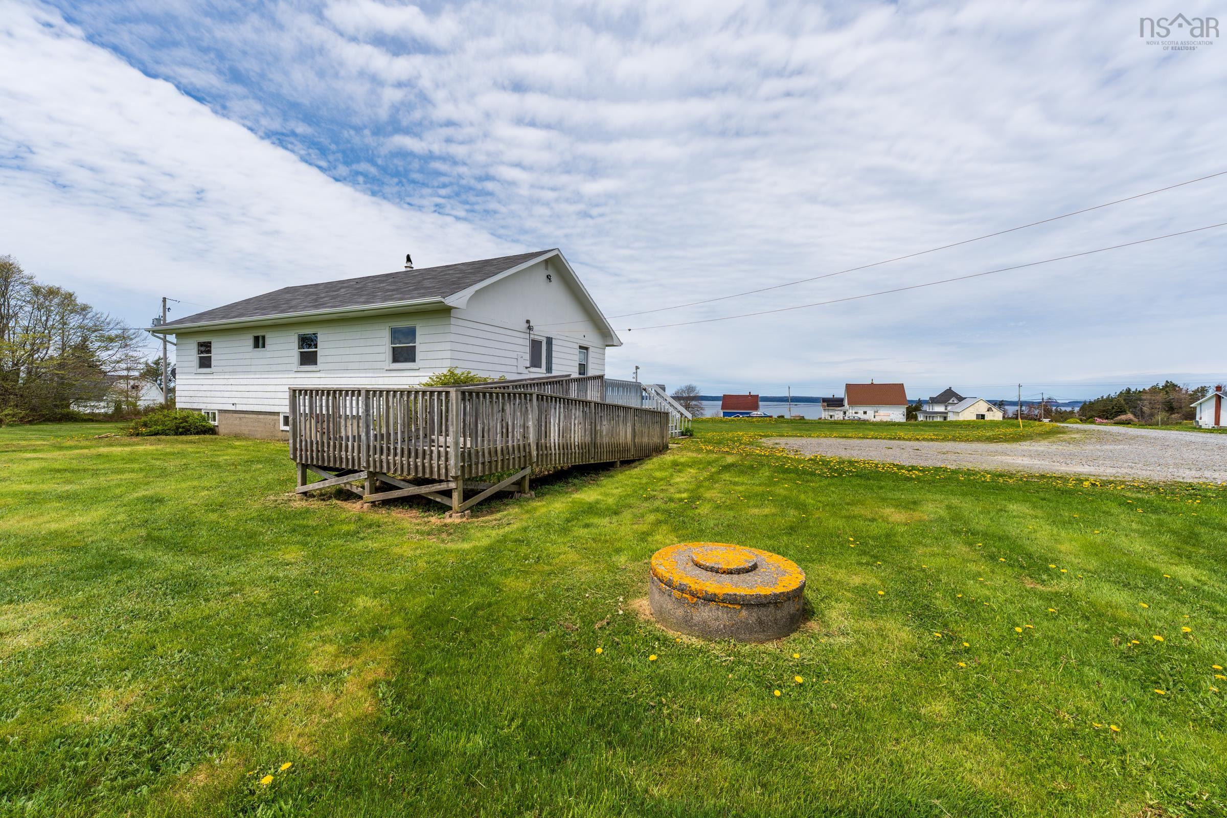 $219,000.00: 3574 Highway 1, St. Bernard