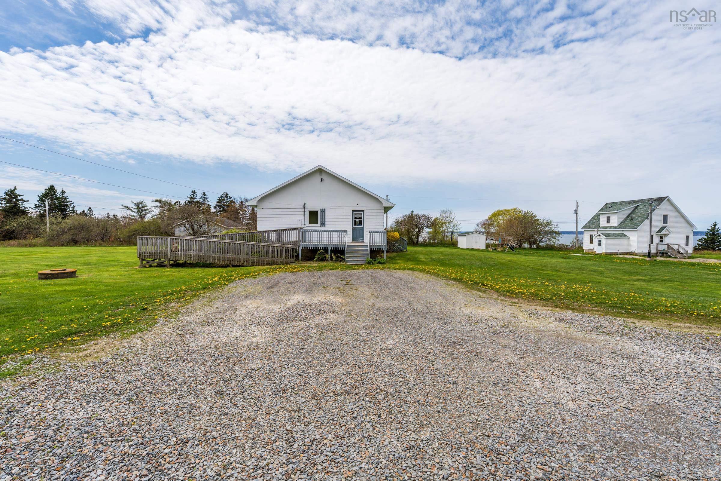 $219,000.00: 3574 Highway 1, St. Bernard