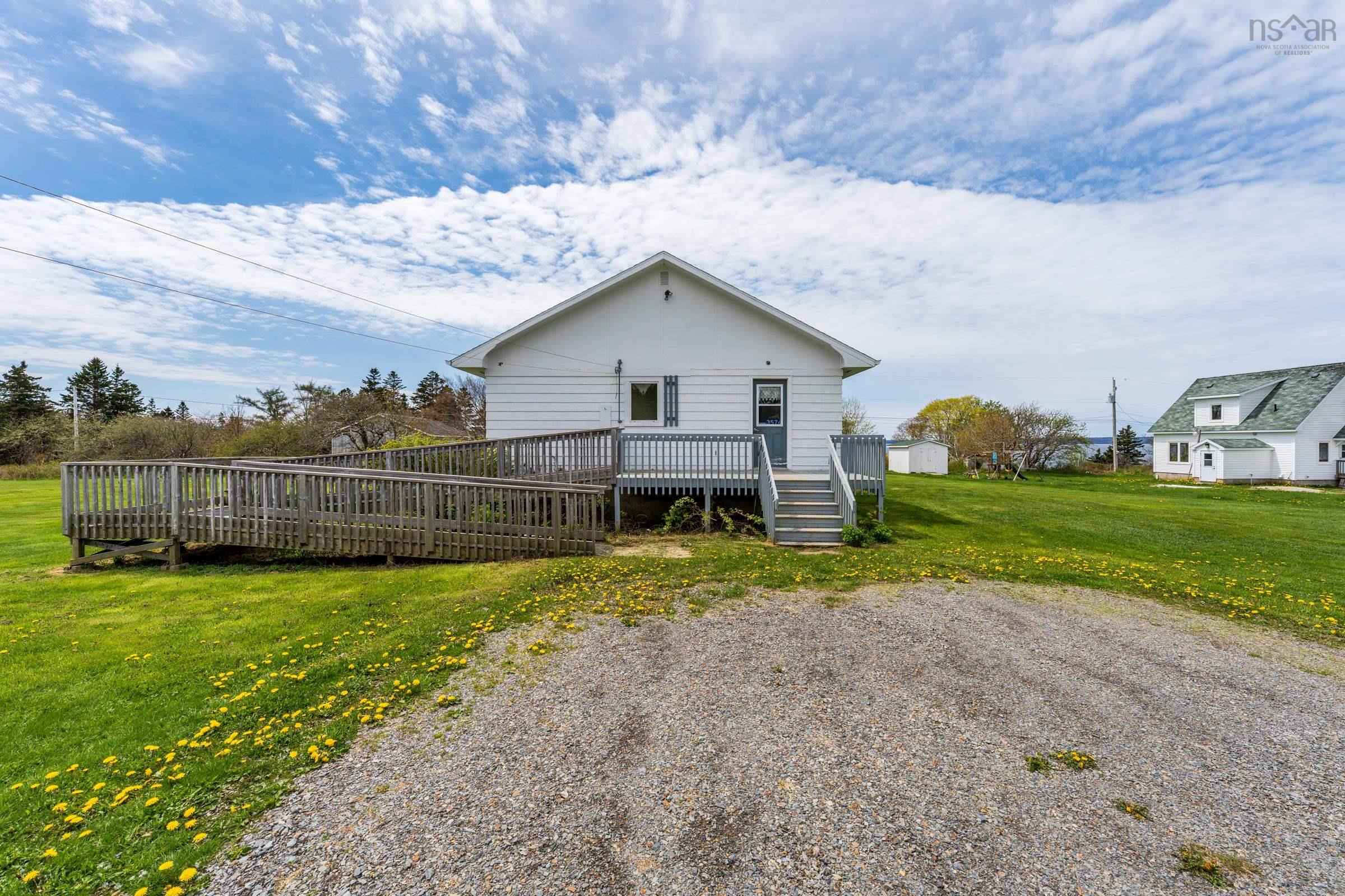 $219,000.00: 3574 Highway 1, St. Bernard