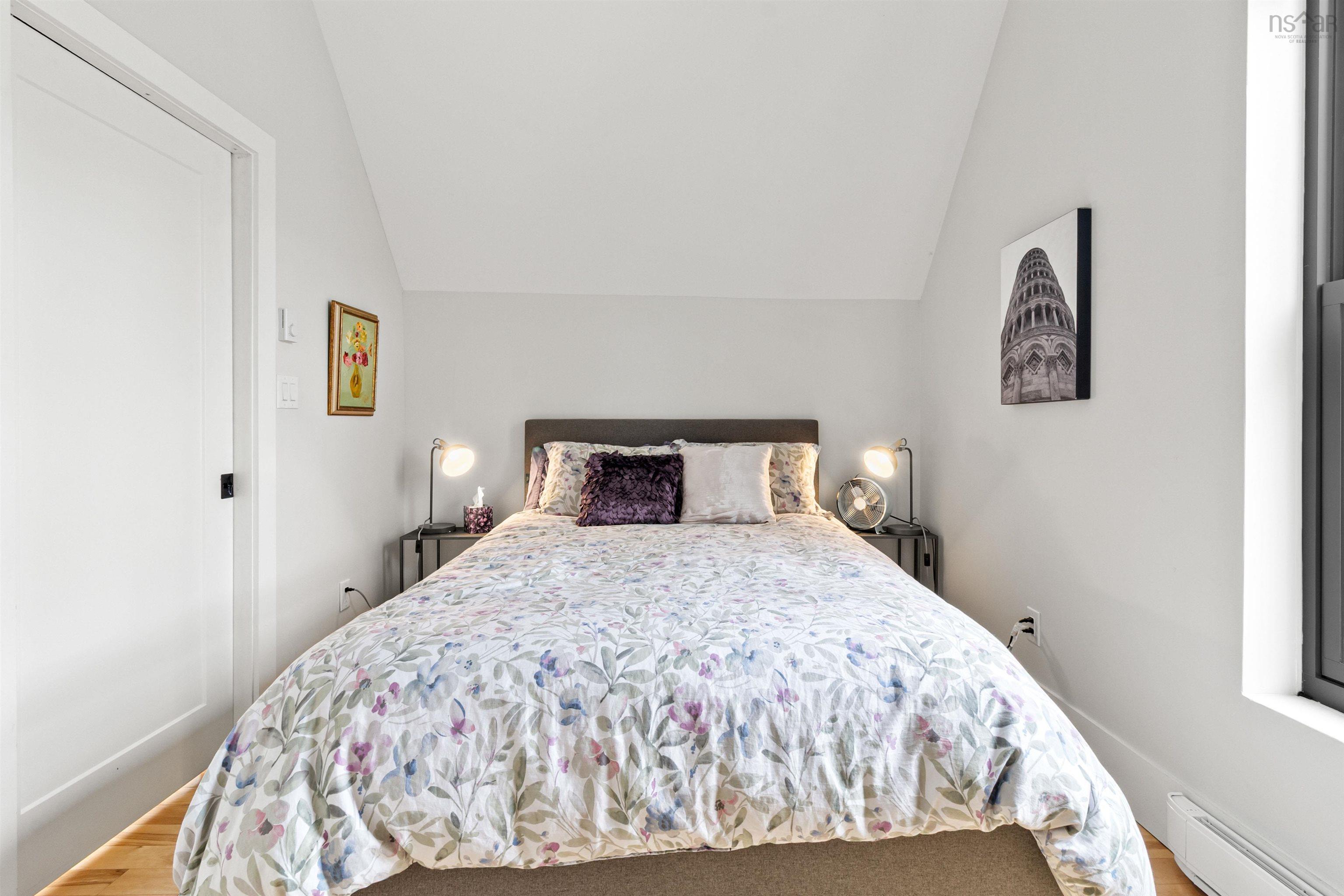 $750,000.00: 7 5663 Stanley Street, Halifax Peninsula
