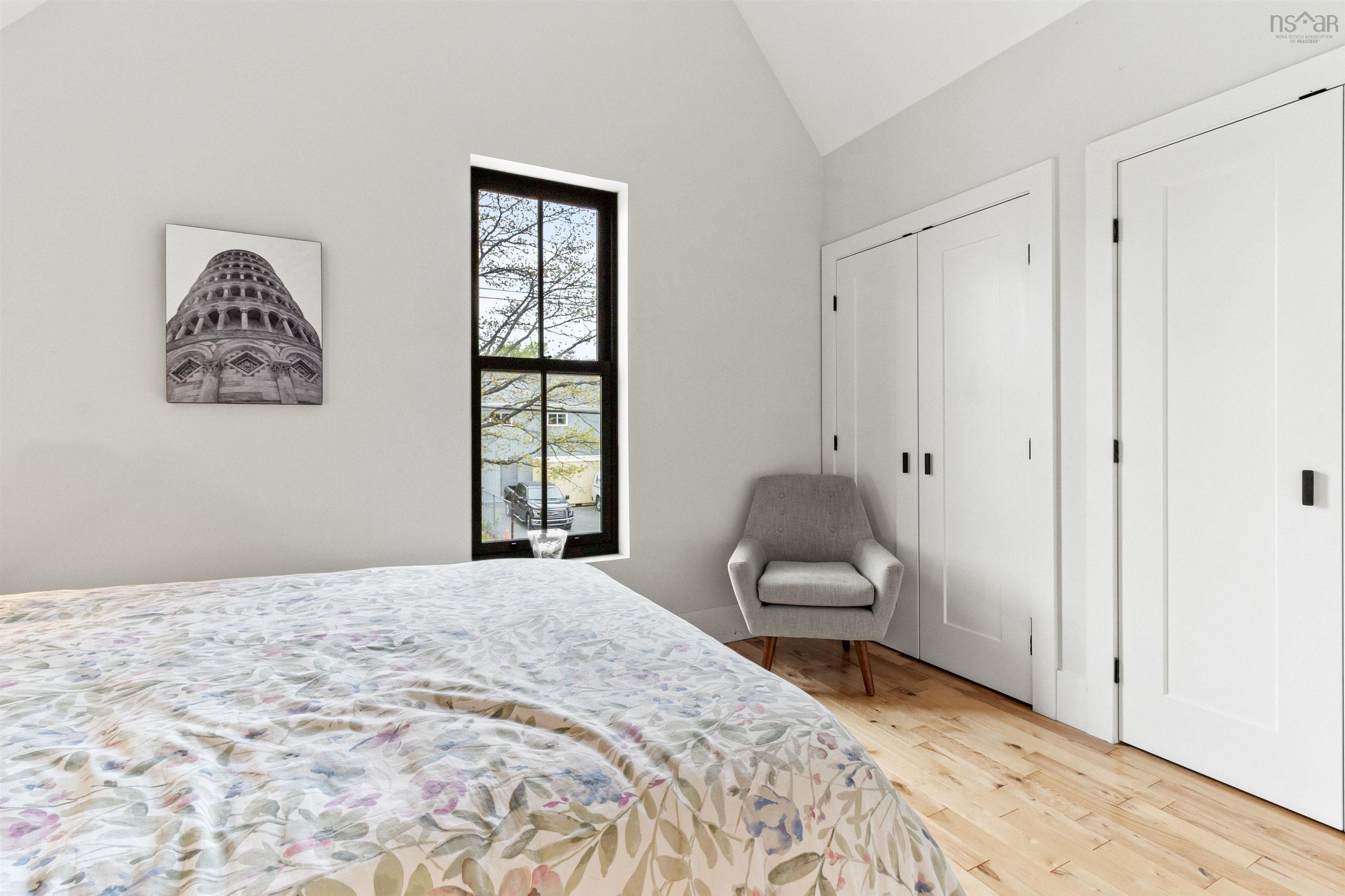 $750,000.00: 7 5663 Stanley Street, Halifax Peninsula