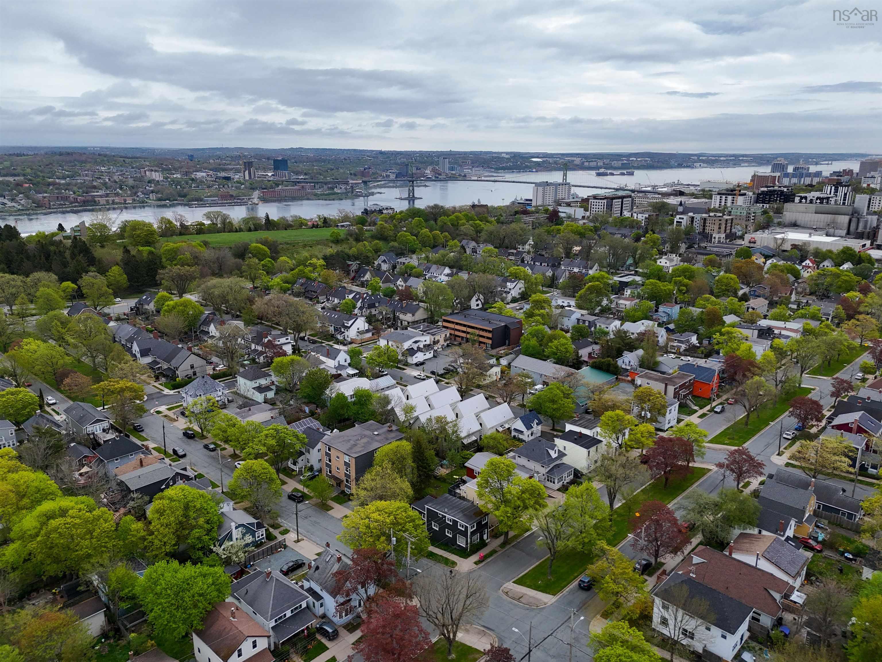 $750,000.00: 7 5663 Stanley Street, Halifax Peninsula