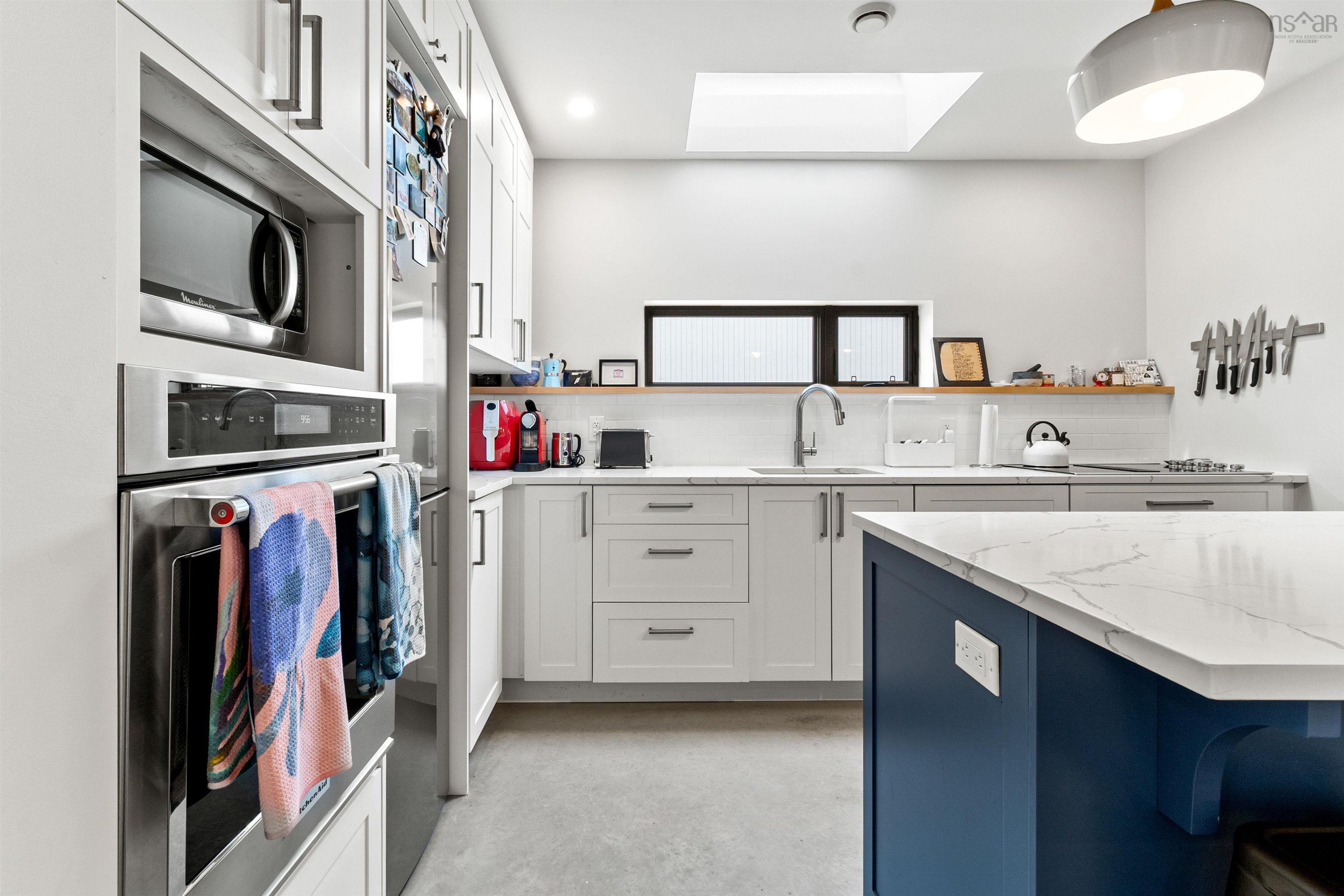 $750,000.00: 7 5663 Stanley Street, Halifax Peninsula