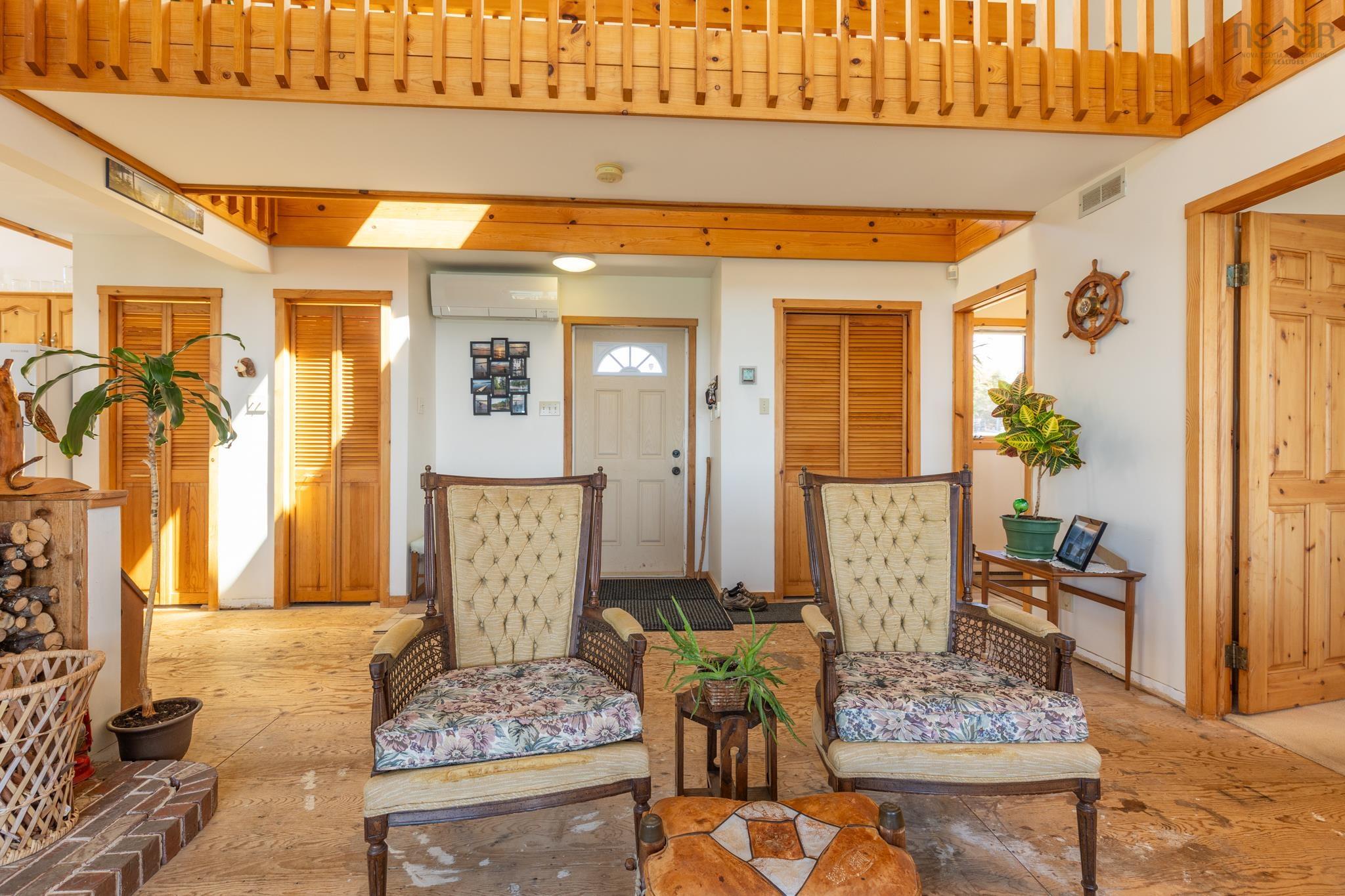 $699,900.00: 194 Thomas Road, Cape Forchu