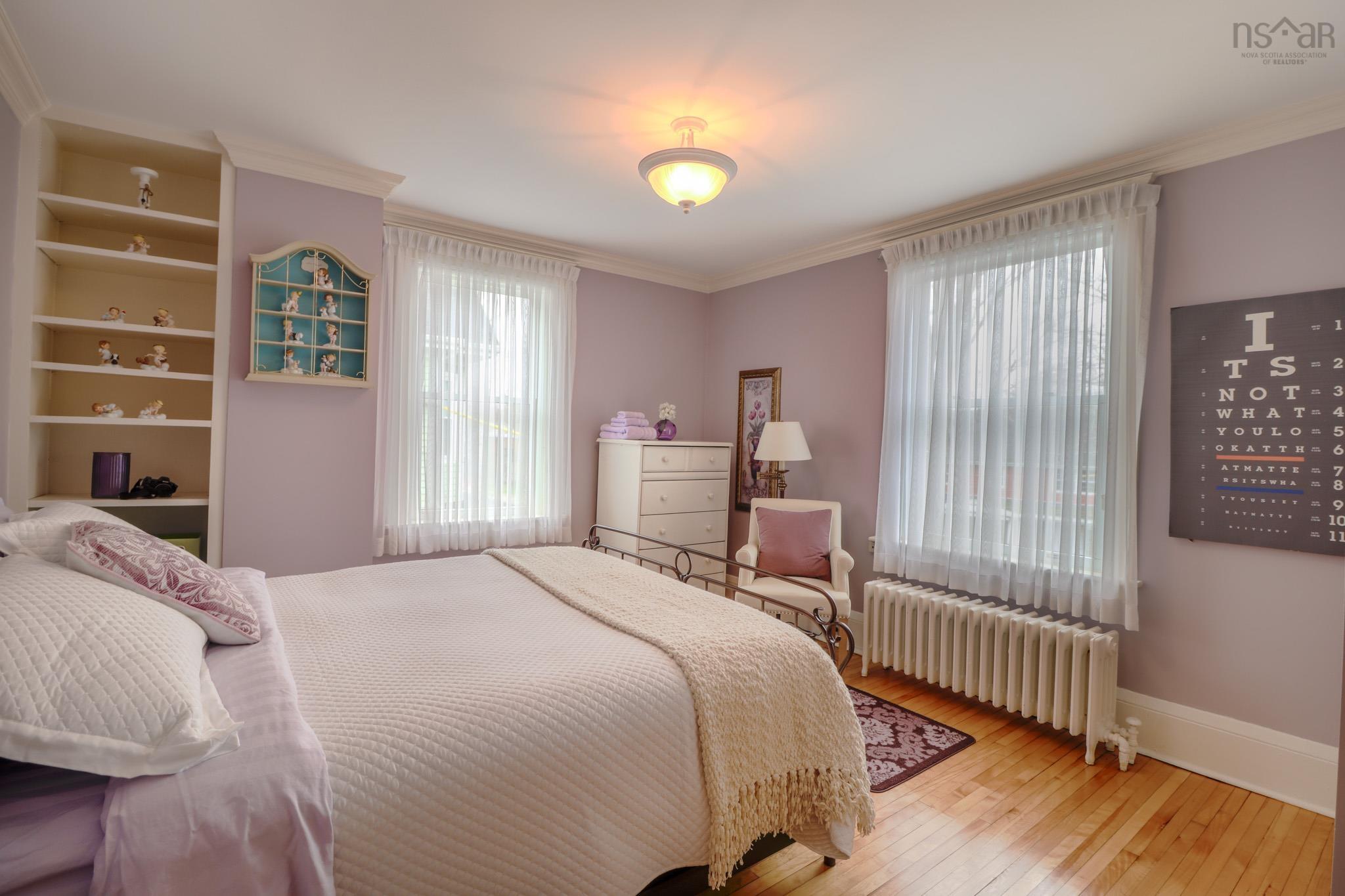 $599,000.00: 80 Whitney Avenue, Sydney