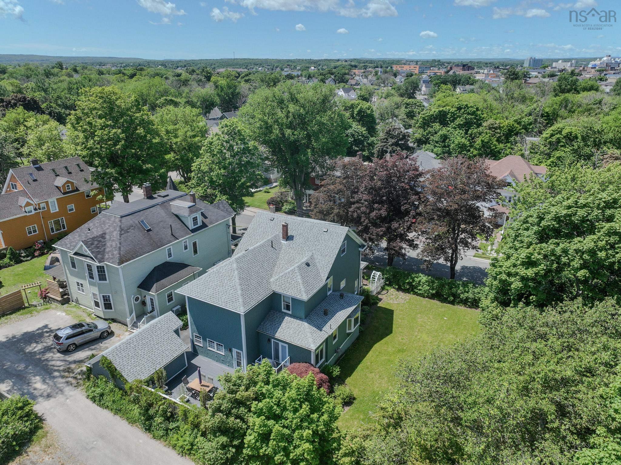 $599,000.00: 80 Whitney Avenue, Sydney