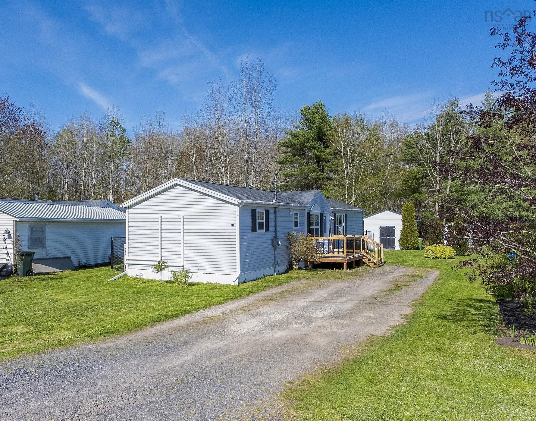 $250,000.00: 992 Glasgow Avenue, Greenwood