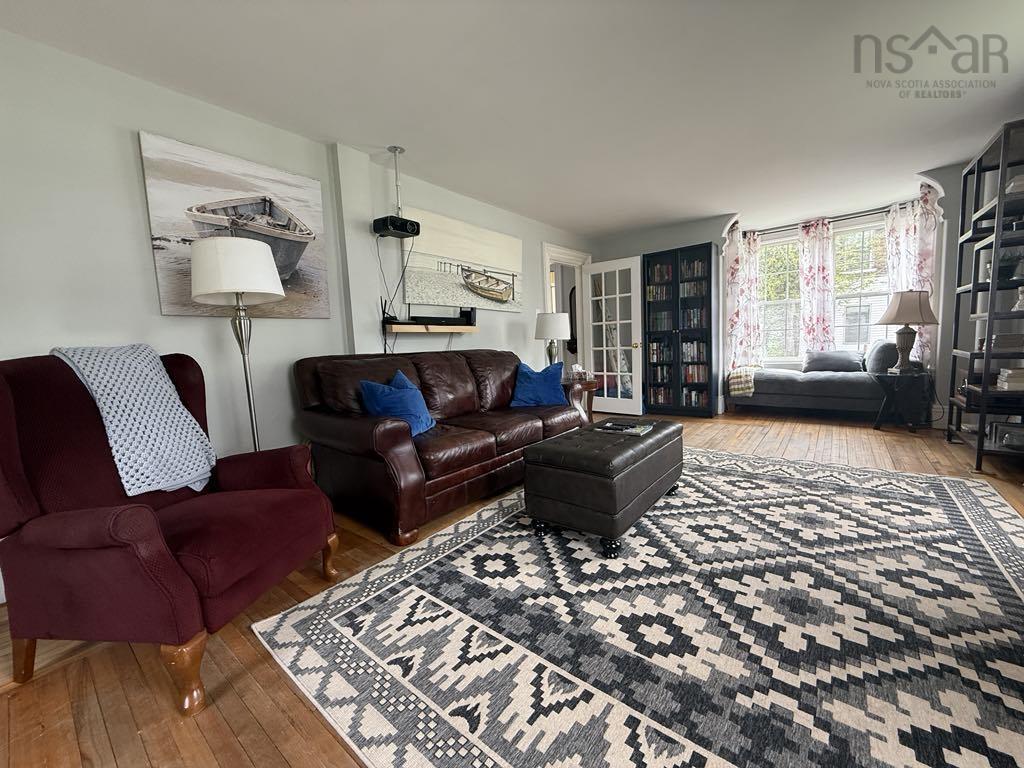 $369,900.00: 115 James Street, Oxford