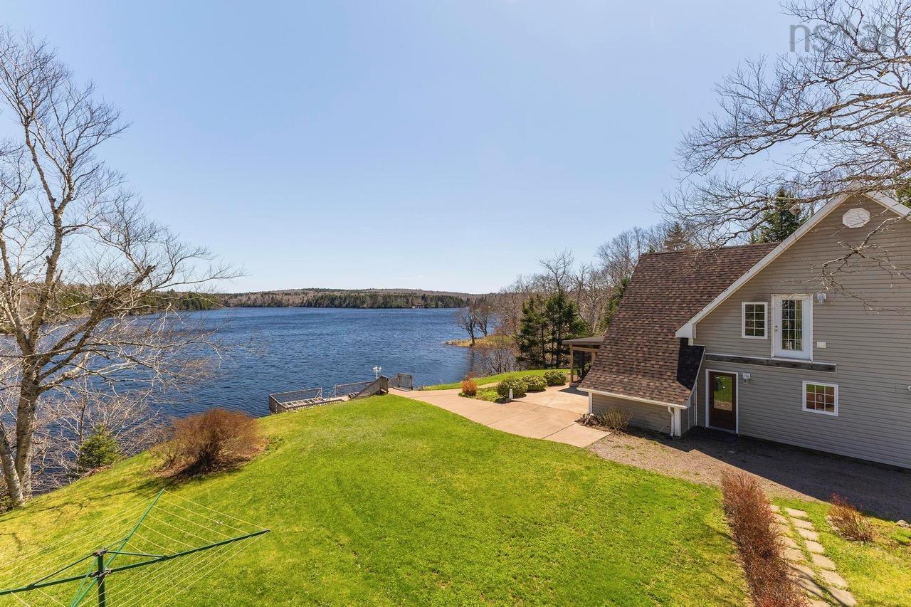 $829,900.00: 344 Hart Lake Road, Hart Lake