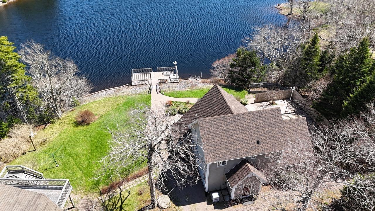 $829,900.00: 344 Hart Lake Road, Hart Lake