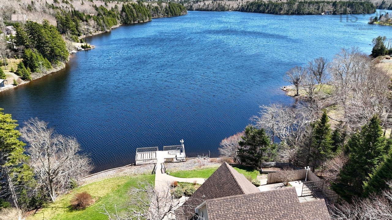$829,900.00: 344 Hart Lake Road, Hart Lake