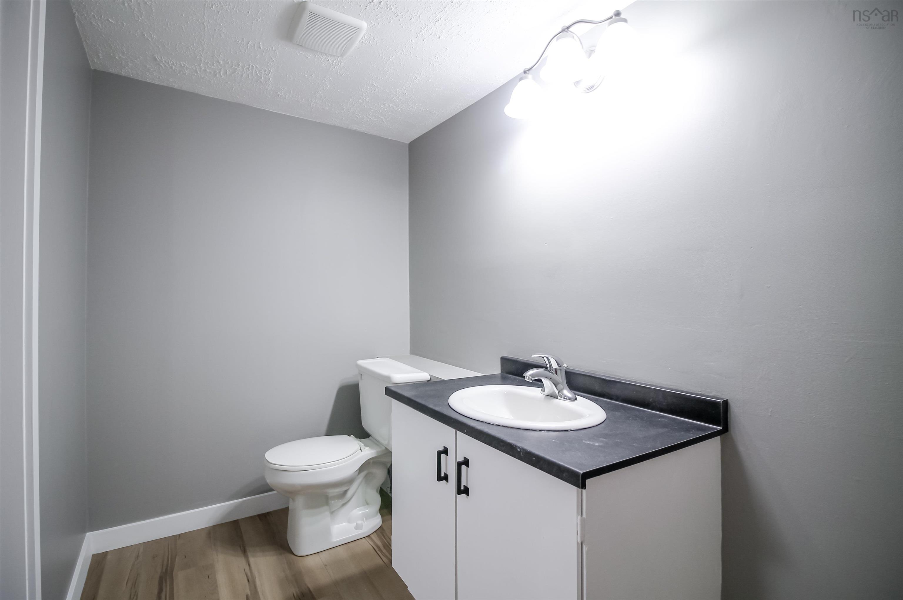 $384,900.00: 109 Hampton Green, Dartmouth