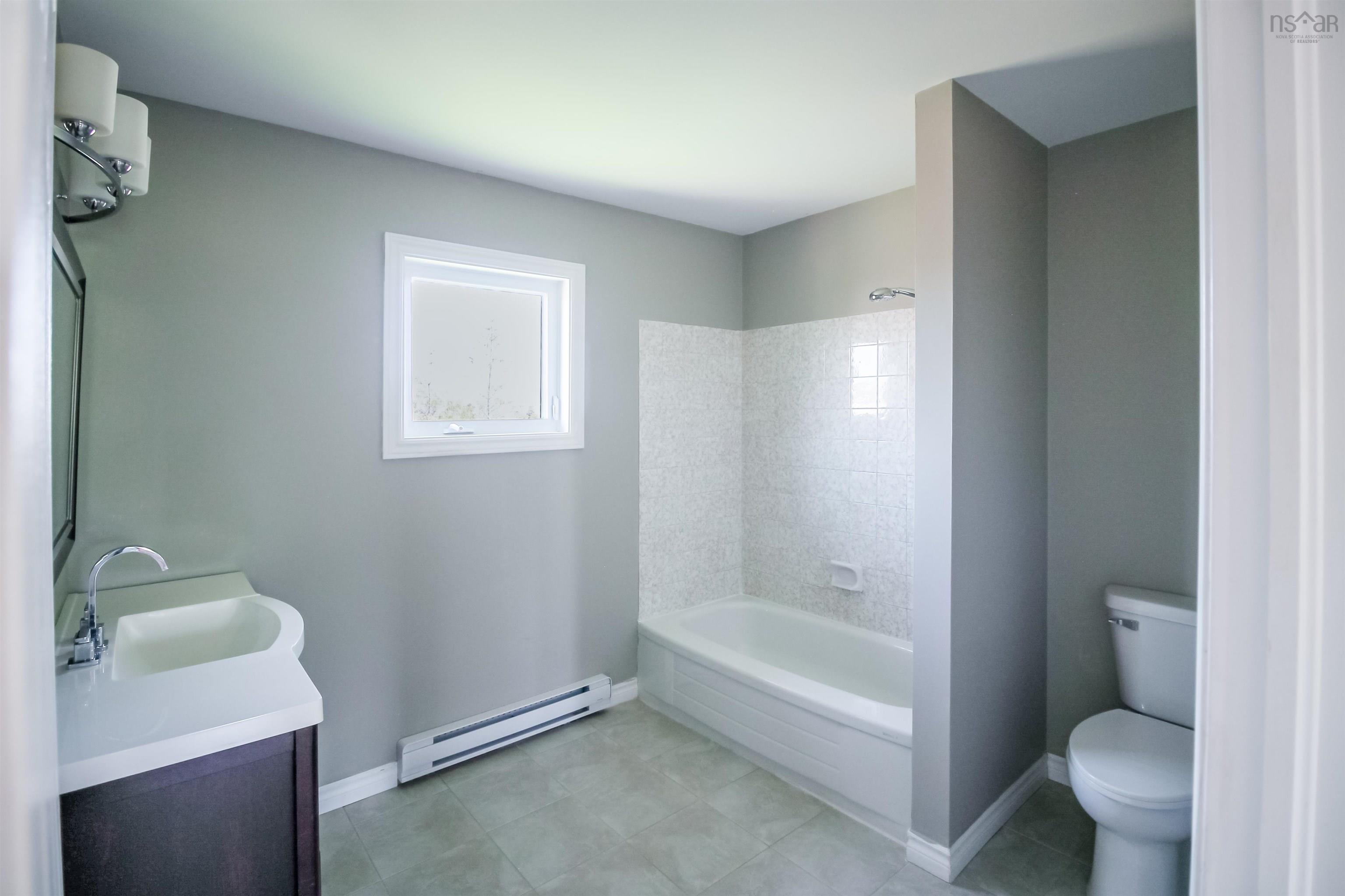 $384,900.00: 109 Hampton Green, Dartmouth