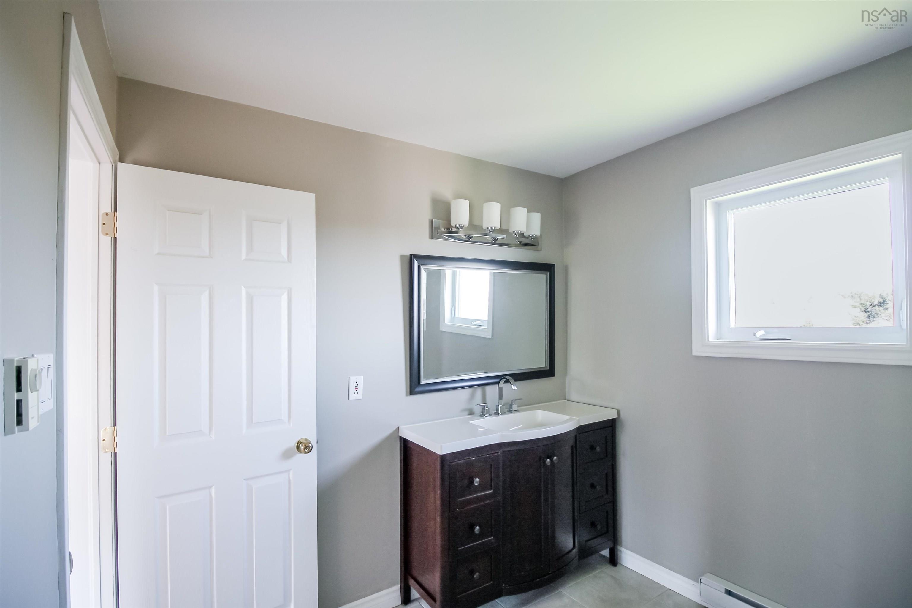 $384,900.00: 109 Hampton Green, Dartmouth